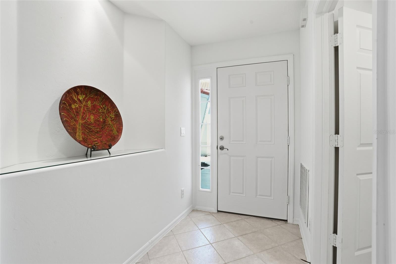 Image 8 of 38 For 15153 Oxford Cove 2303