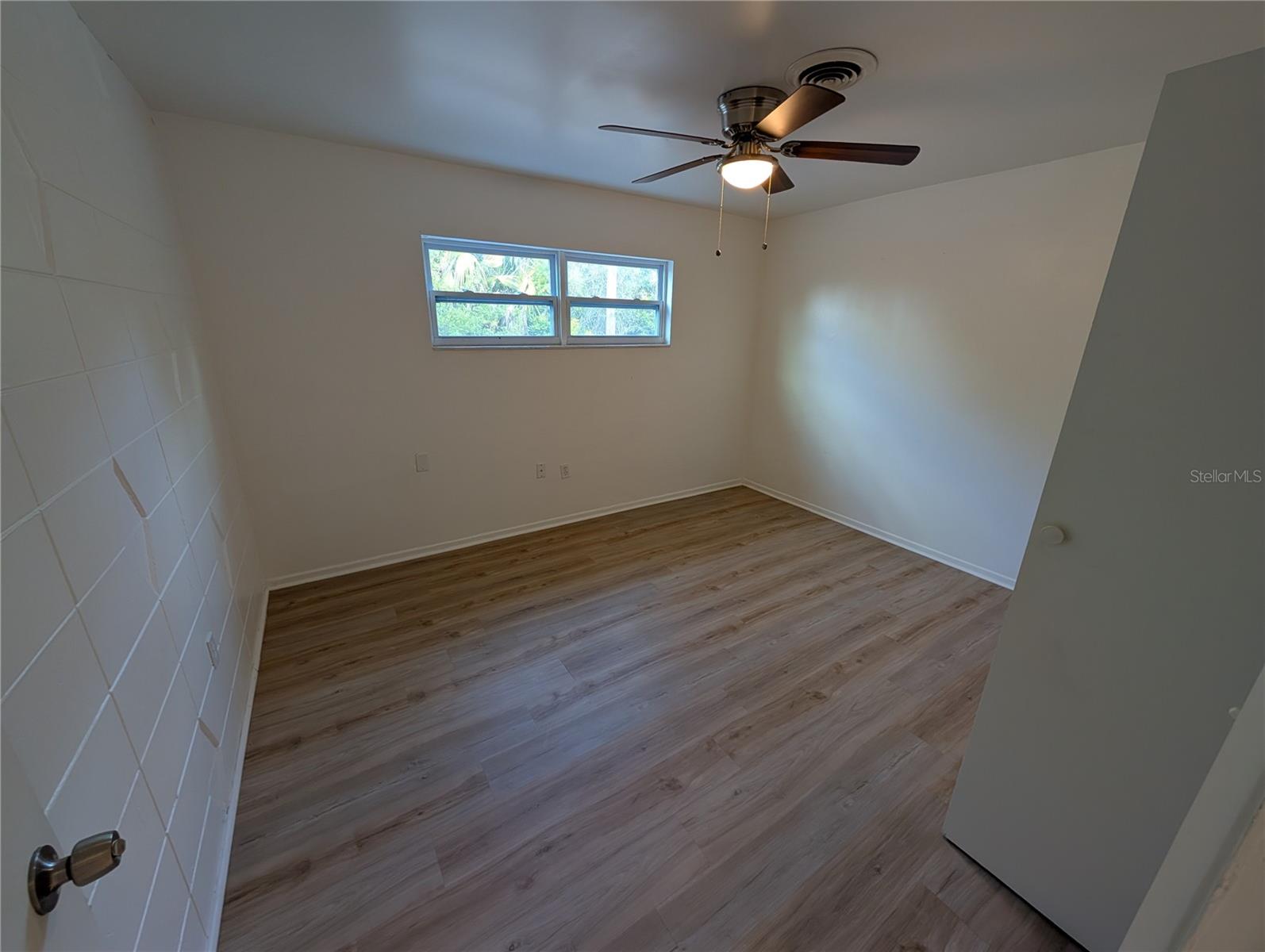 Image 11 of 20 For 27284 Sunnybrook Road