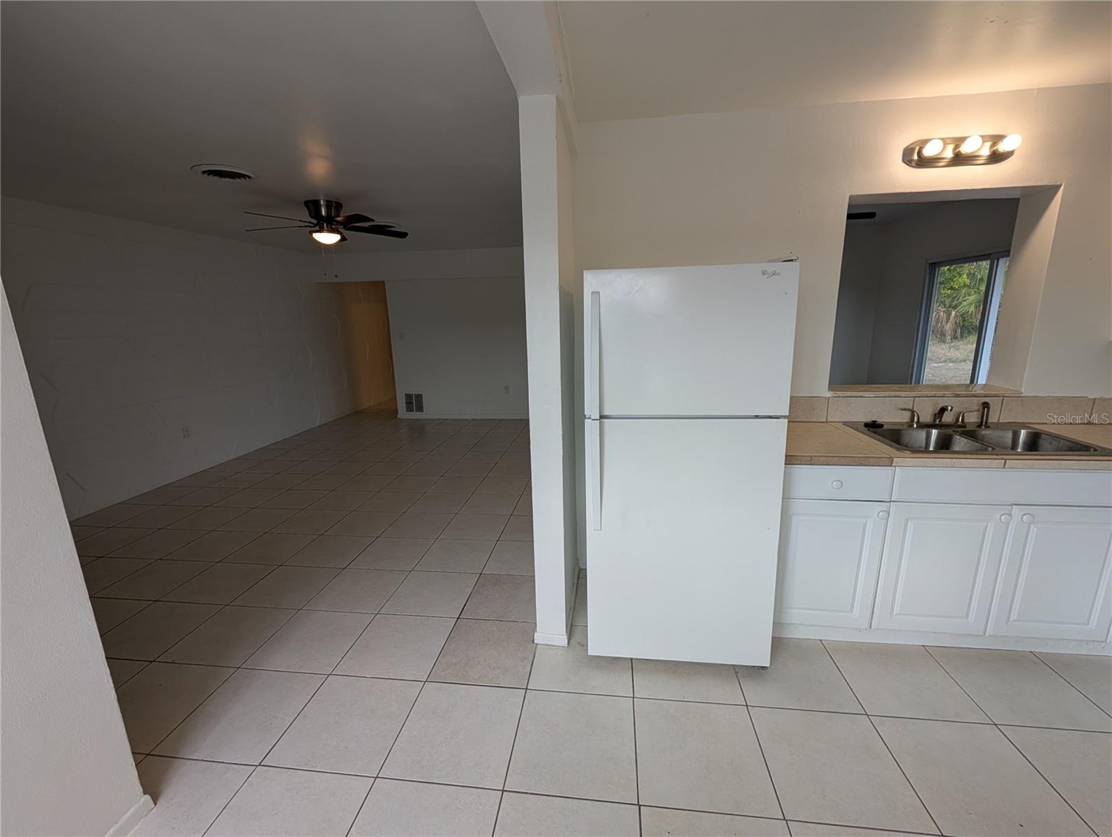 Image 4 of 20 For 27284 Sunnybrook Road