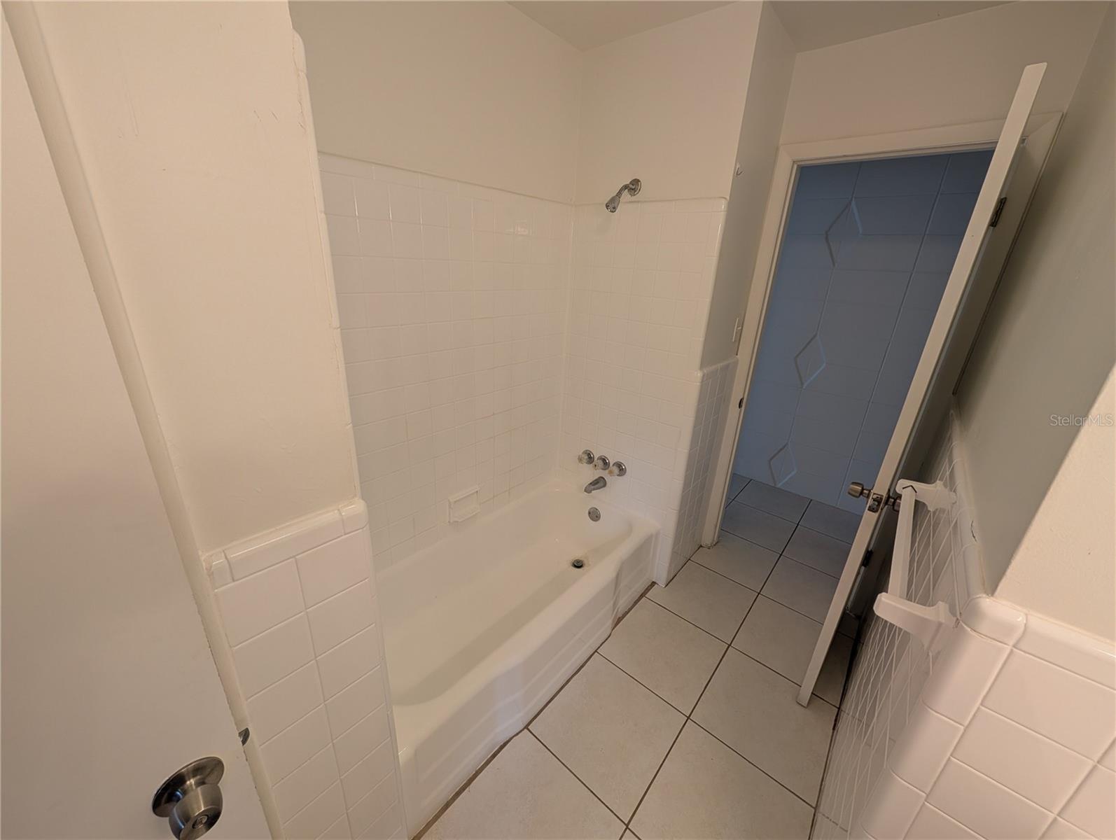 Image 9 of 20 For 27284 Sunnybrook Road