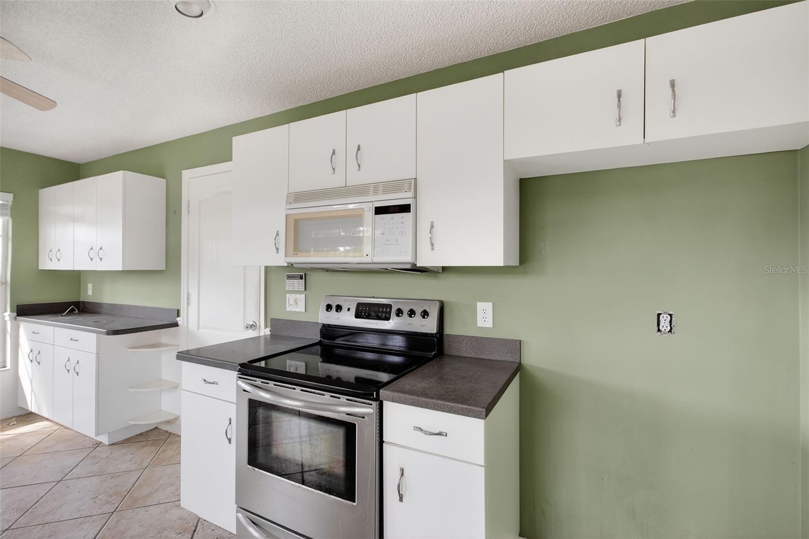 Image 18 of 41 For 1803 Ashley Drive