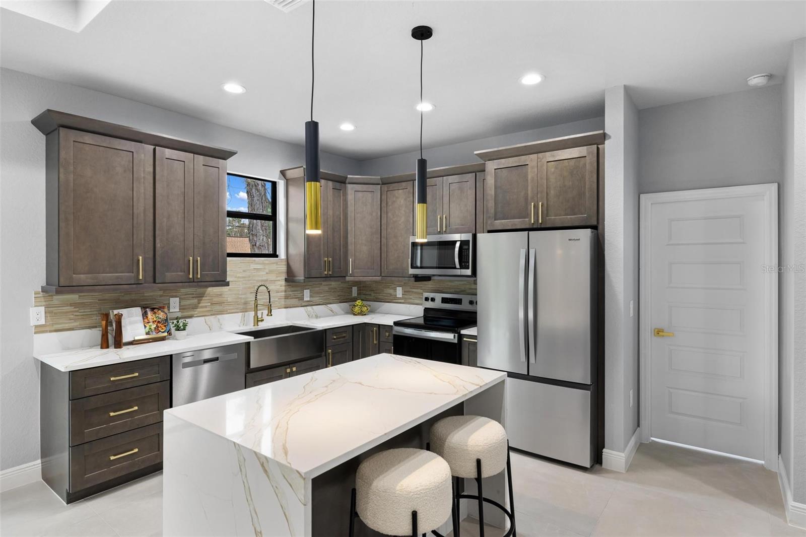 Image 11 of 38 For 5349 Jessamine Avenue