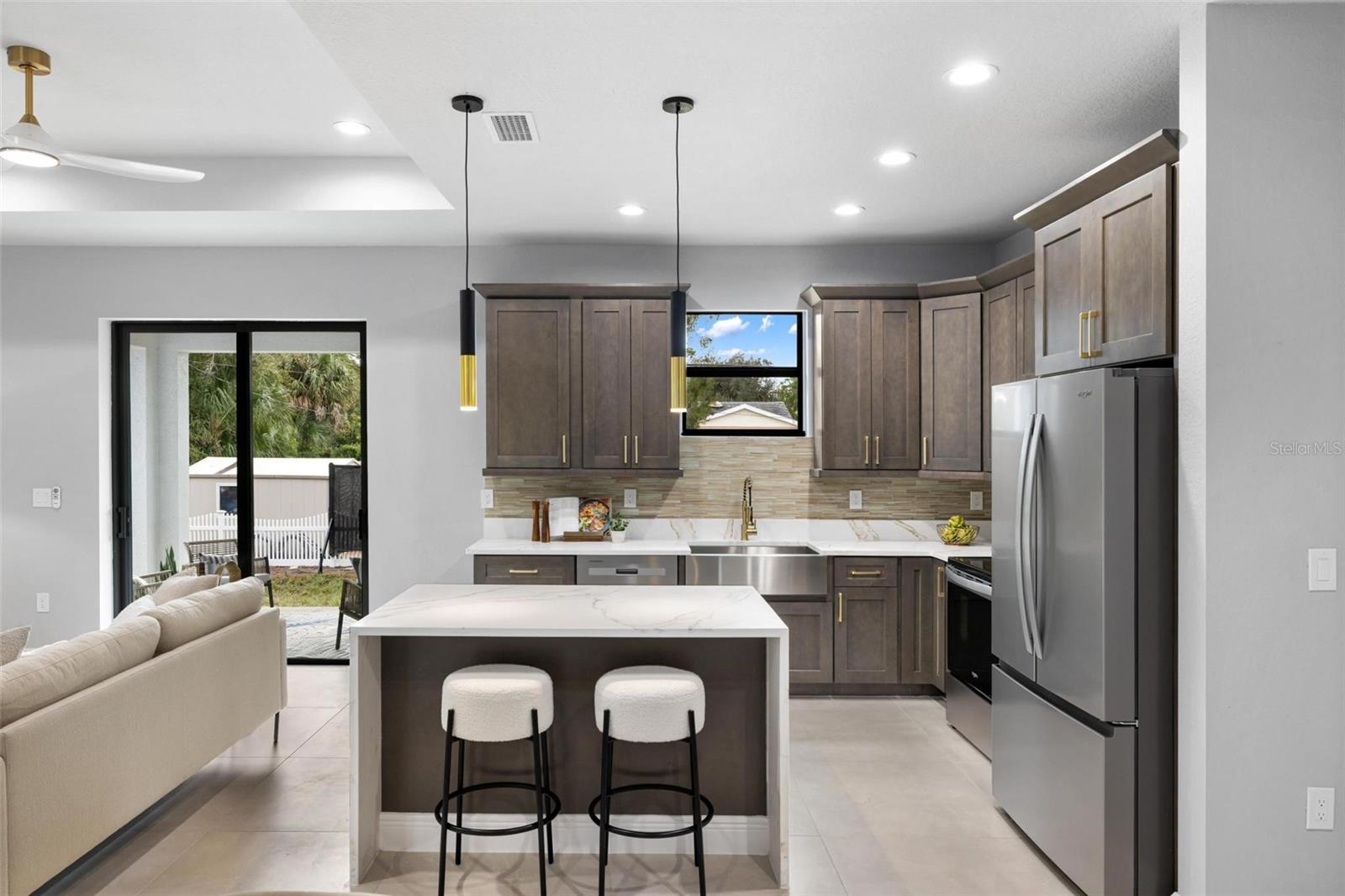 Image 12 of 38 For 5349 Jessamine Avenue