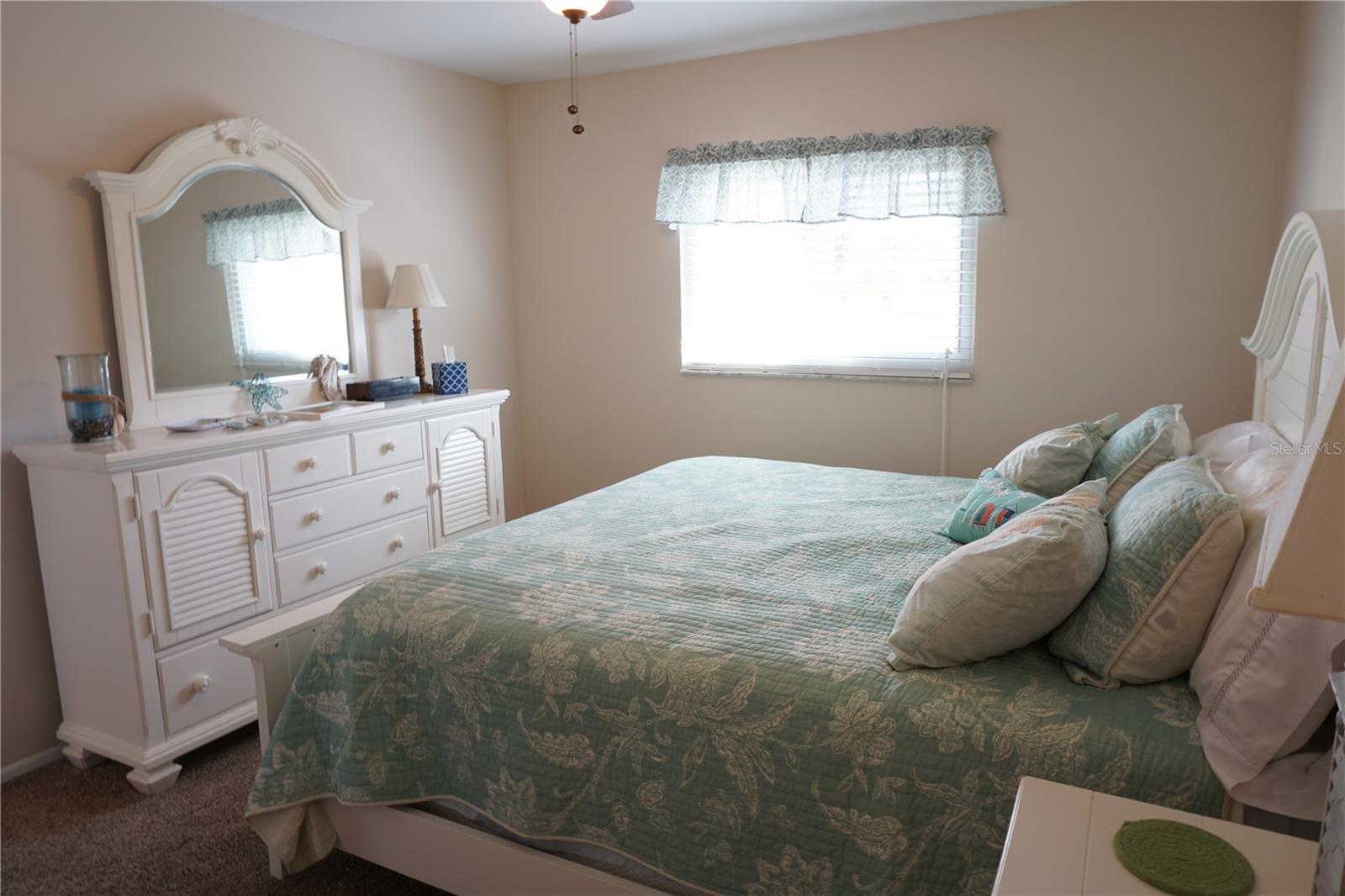 Image 15 of 46 For 25275 Rampart Boulevard 1404