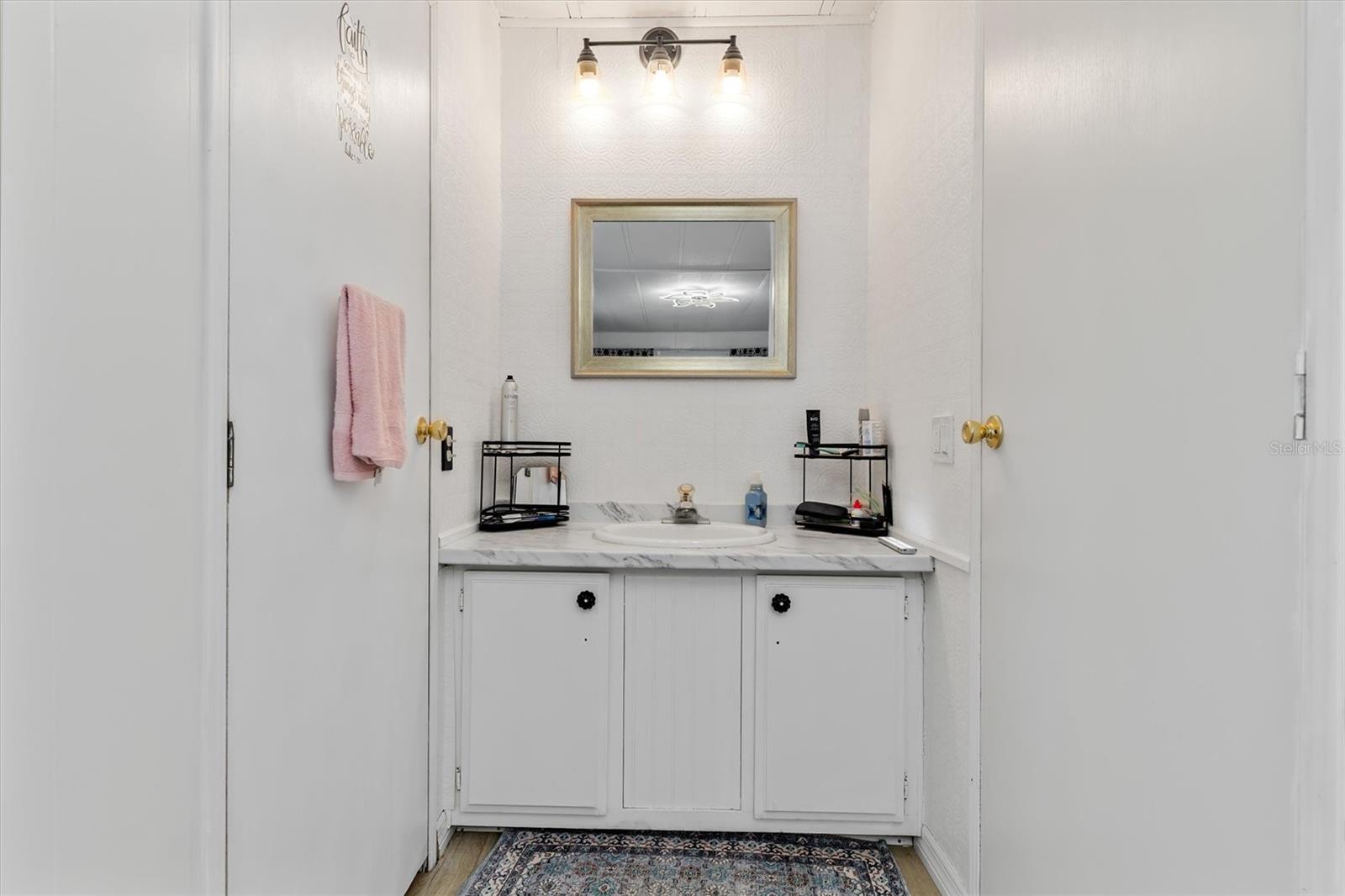 Image 18 of 36 For 8320 Riverside Drive 75