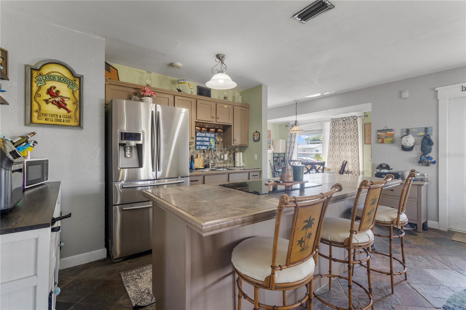 Image 10 of 20 For 21322 Austin Avenue