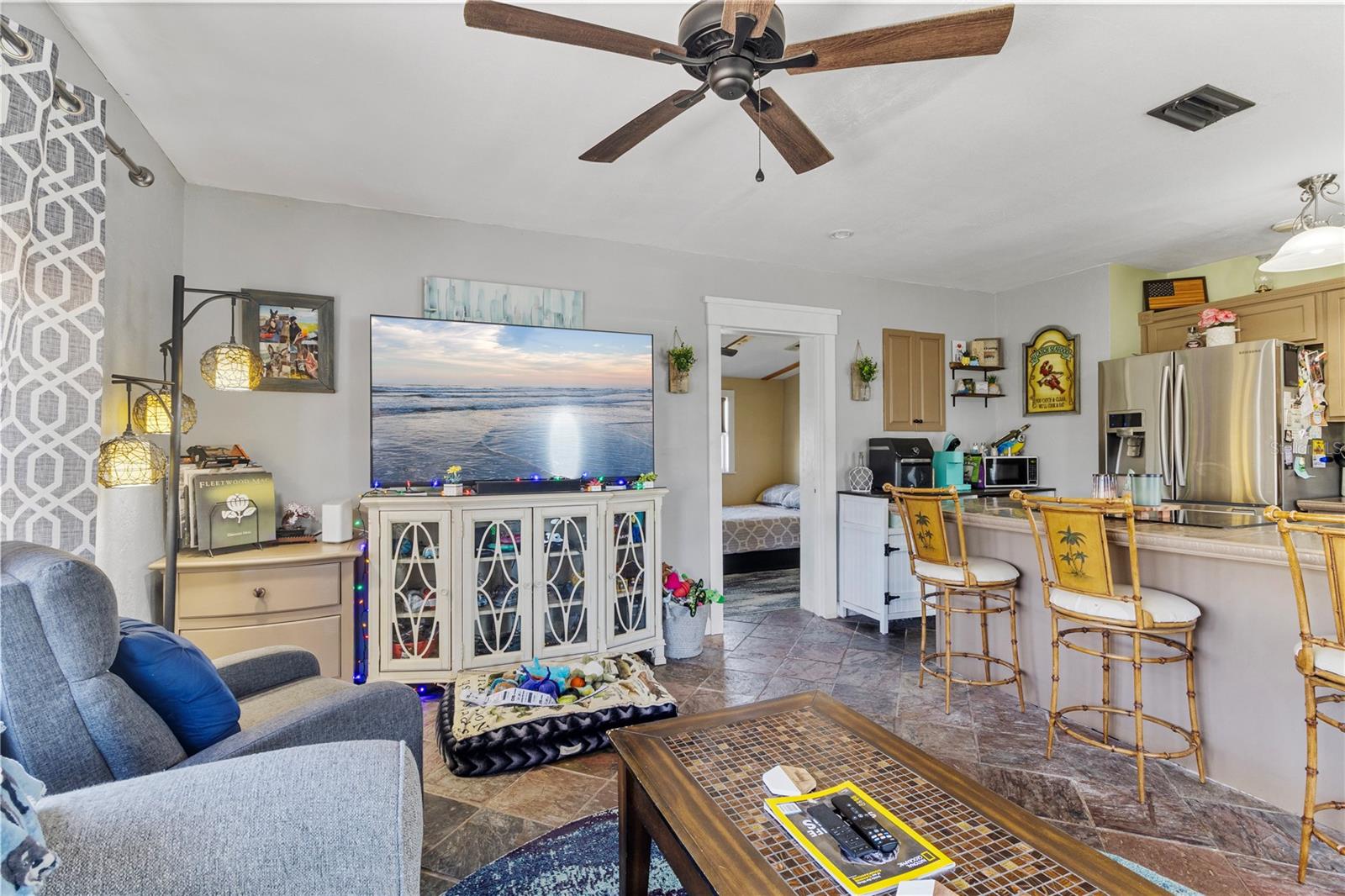 Image 8 of 20 For 21322 Austin Avenue