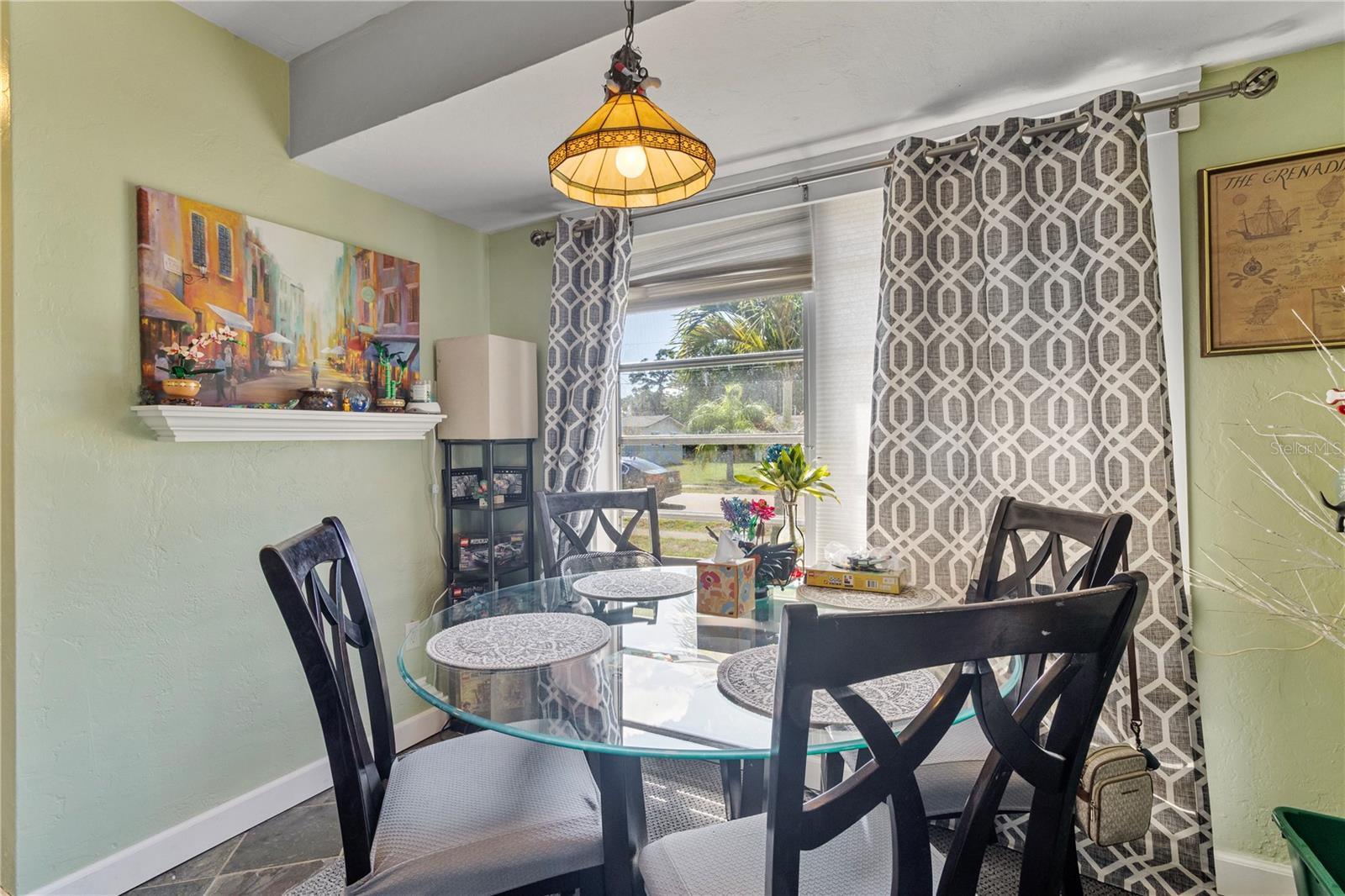 Image 9 of 20 For 21322 Austin Avenue