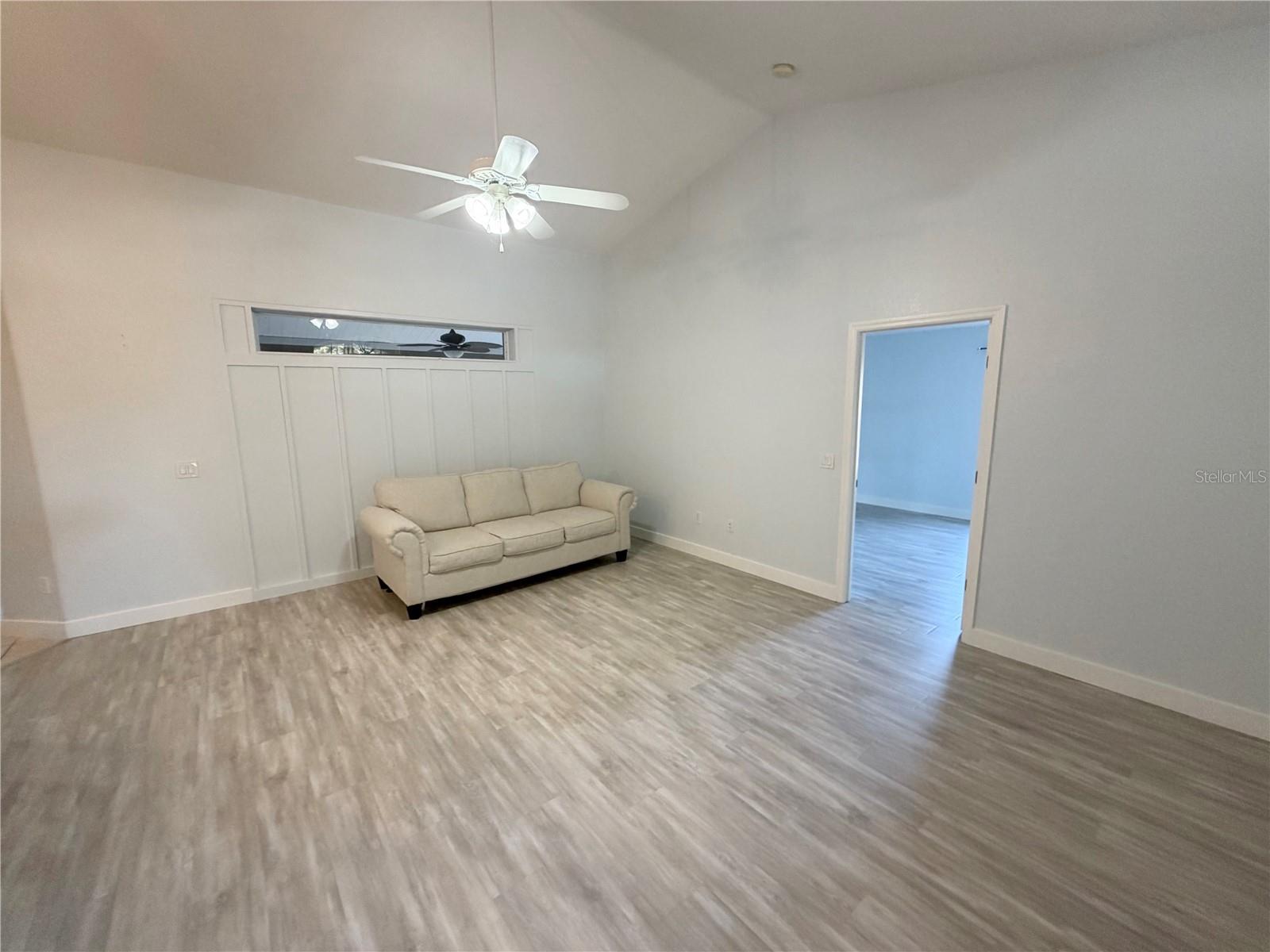 Image 3 of 18 For 2511 Rushmore Street