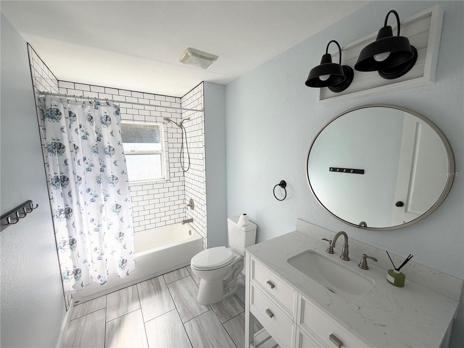 Image 9 of 18 For 2511 Rushmore Street