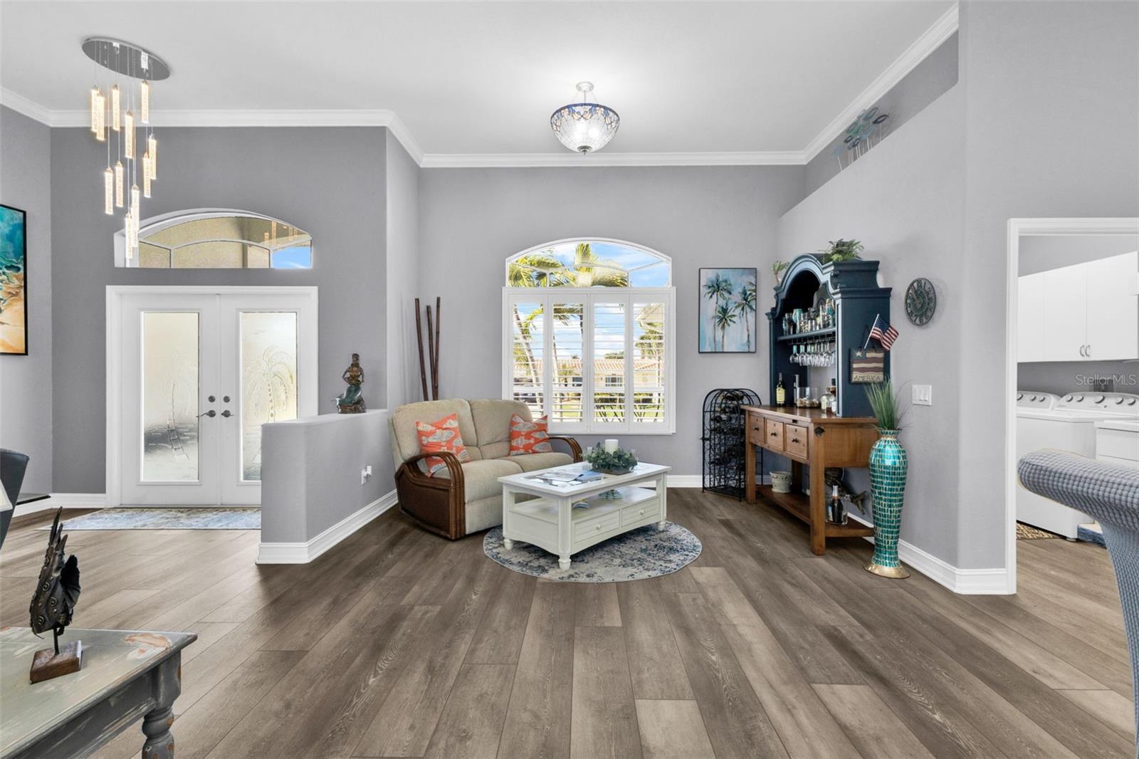 Image 24 of 90 For 360 Capri Isles Court