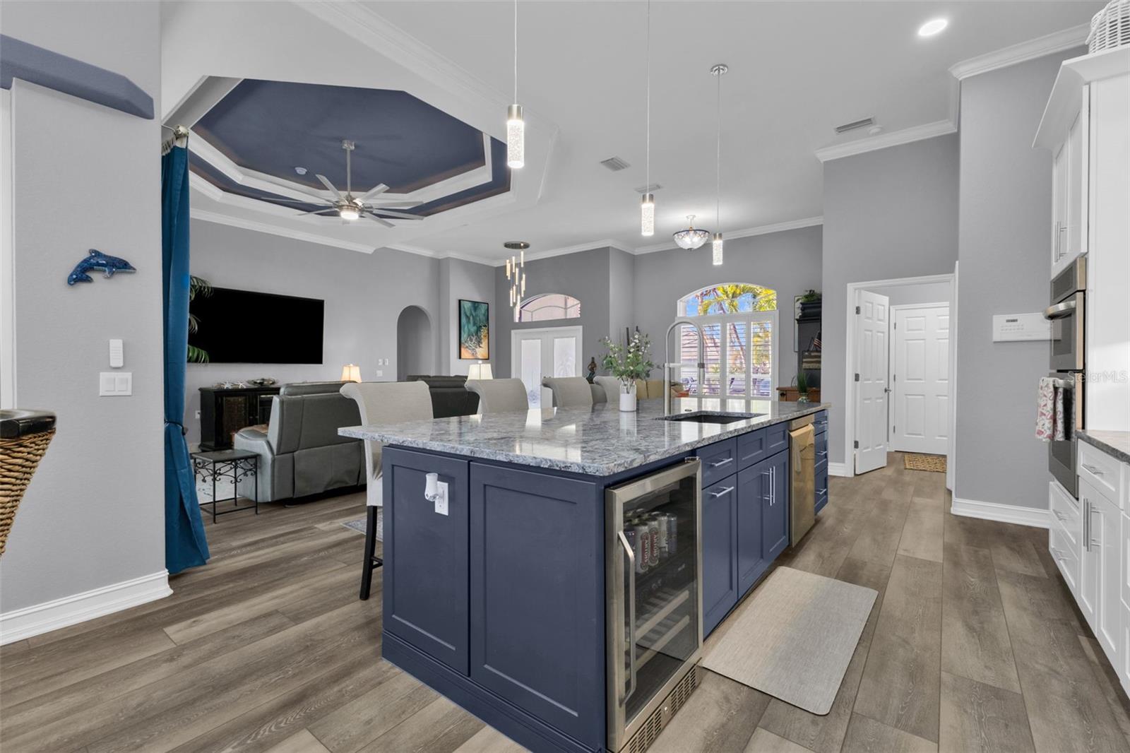 Image 30 of 90 For 360 Capri Isles Court