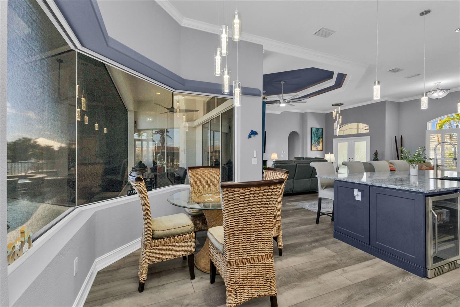 Image 36 of 90 For 360 Capri Isles Court