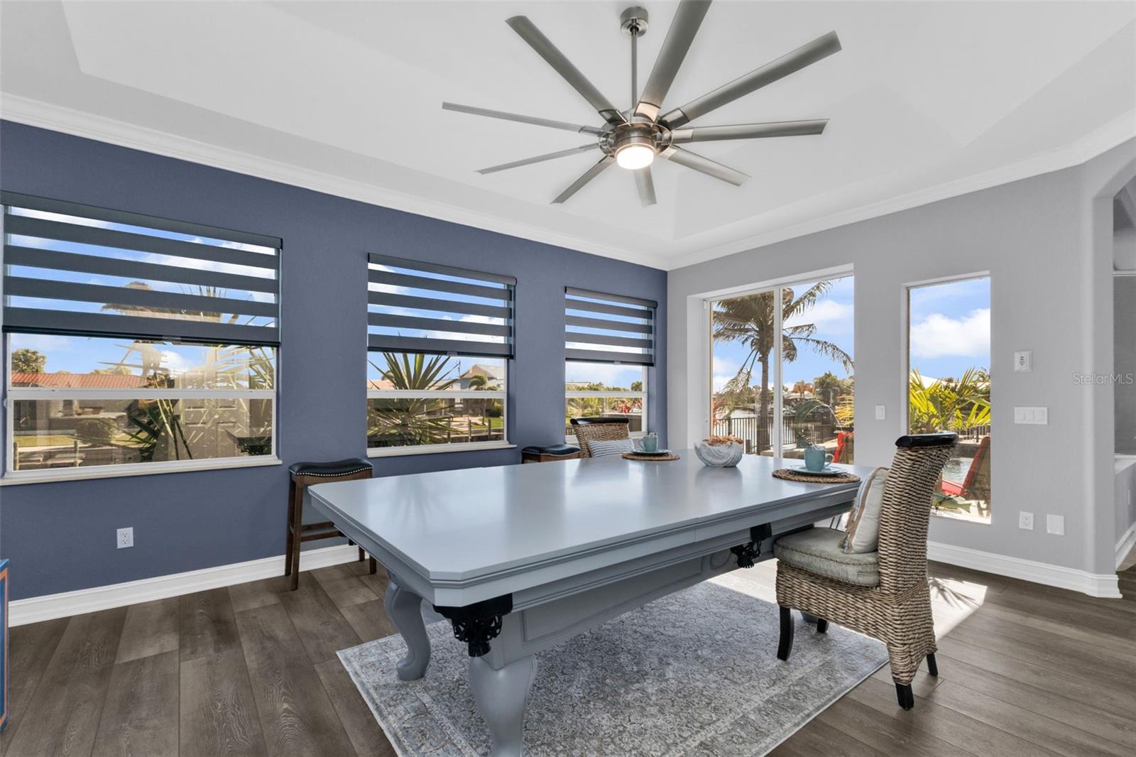 Image 38 of 90 For 360 Capri Isles Court