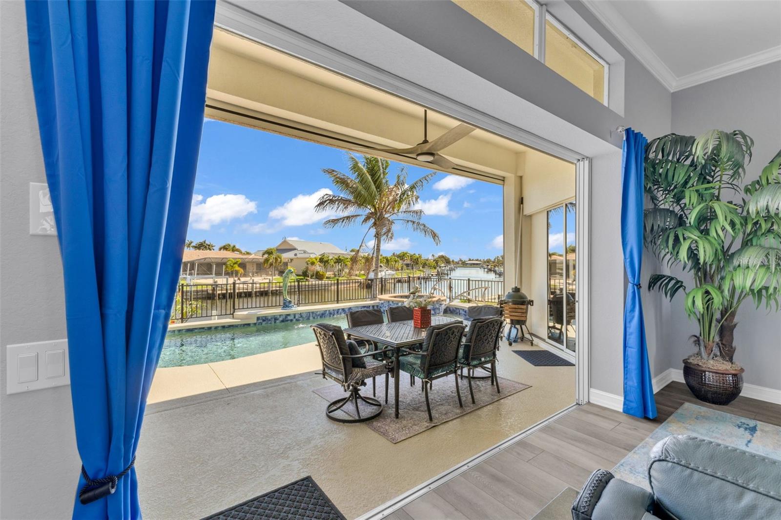 Image 71 of 90 For 360 Capri Isles Court