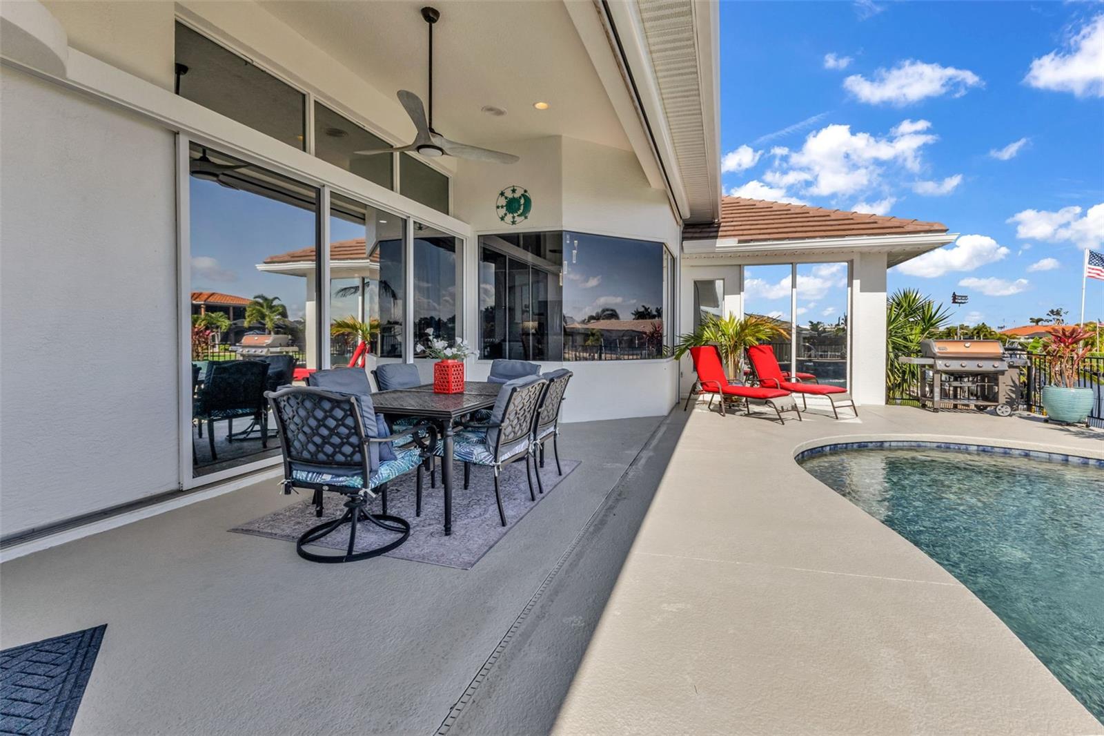 Image 77 of 90 For 360 Capri Isles Court