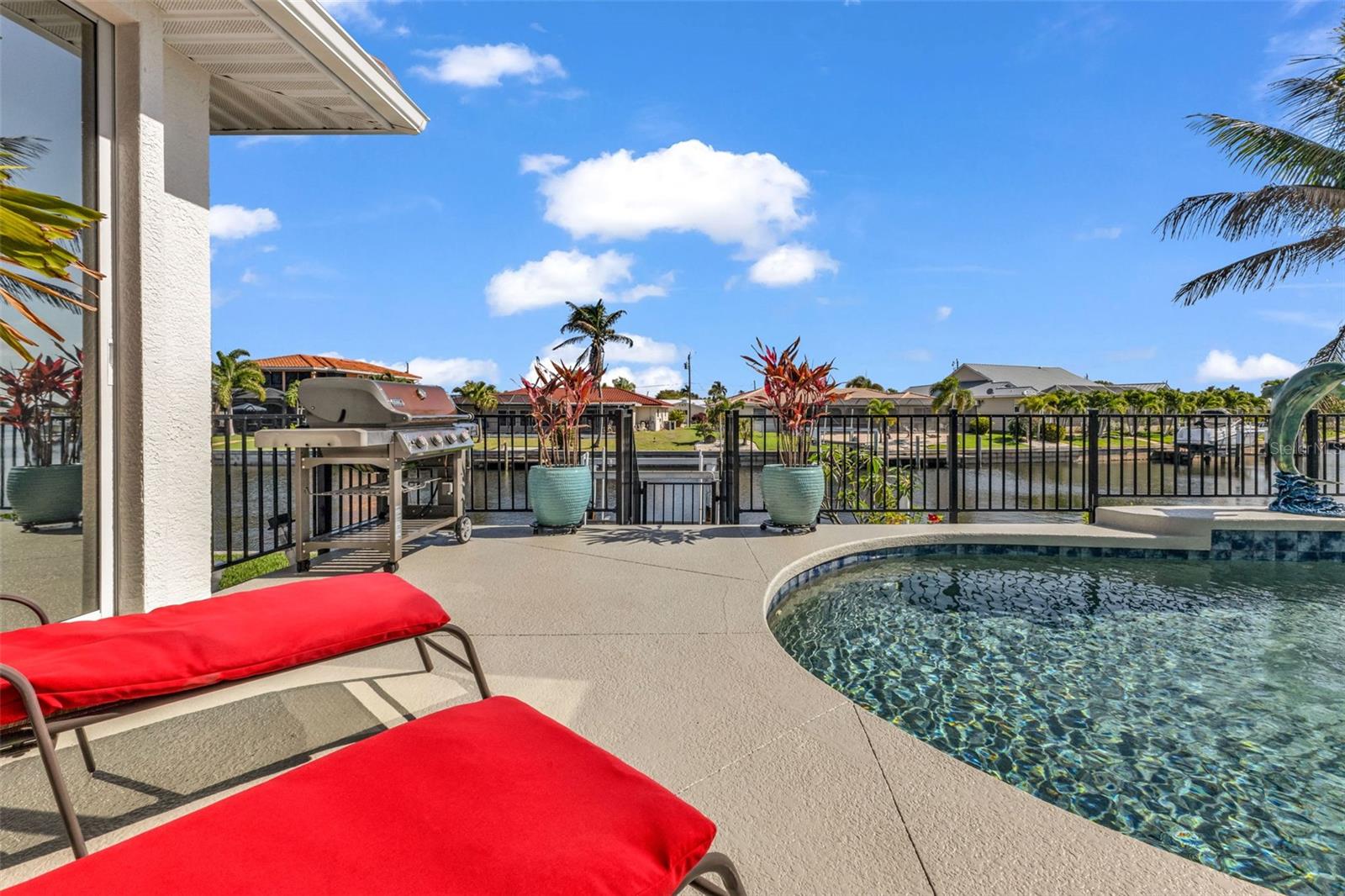 Image 79 of 90 For 360 Capri Isles Court