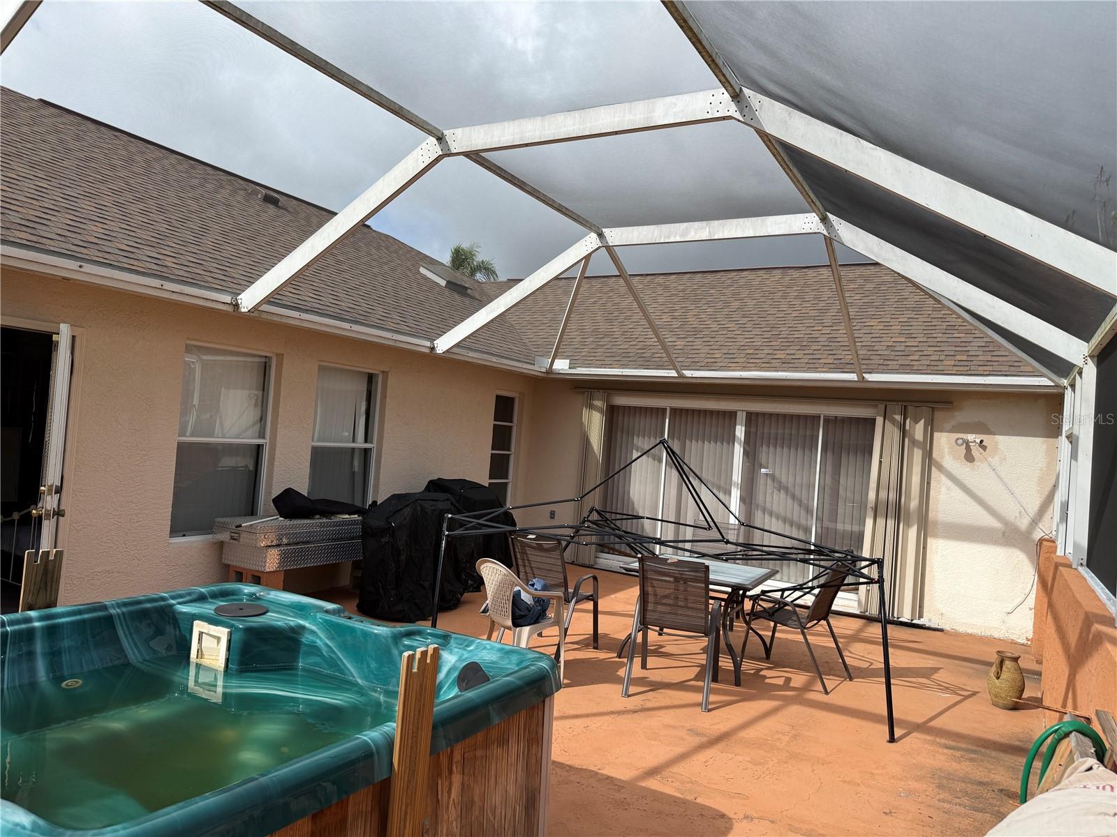 Image 6 of 7 For 21506 Quesada Avenue