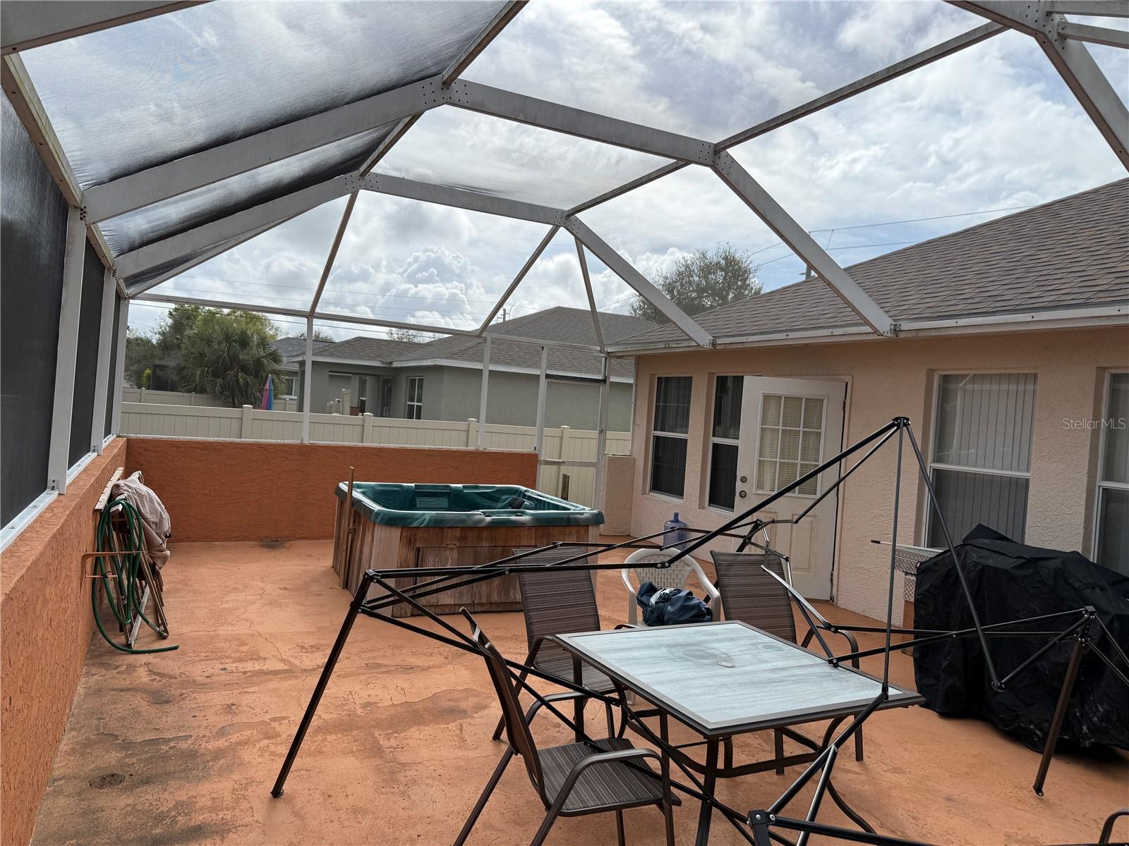 Image 7 of 7 For 21506 Quesada Avenue