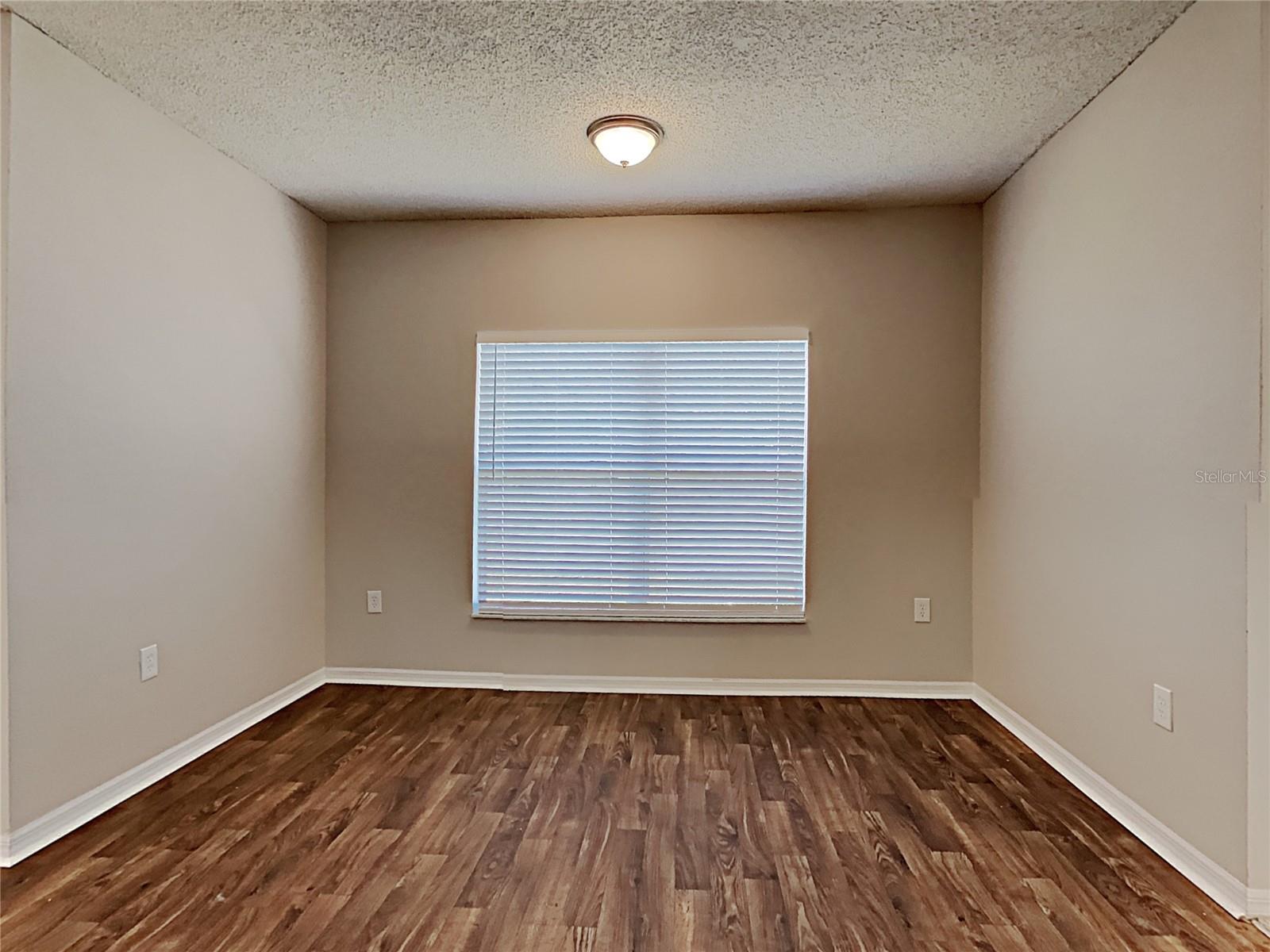 Image 19 of 23 For 1704 Pilchard Drive