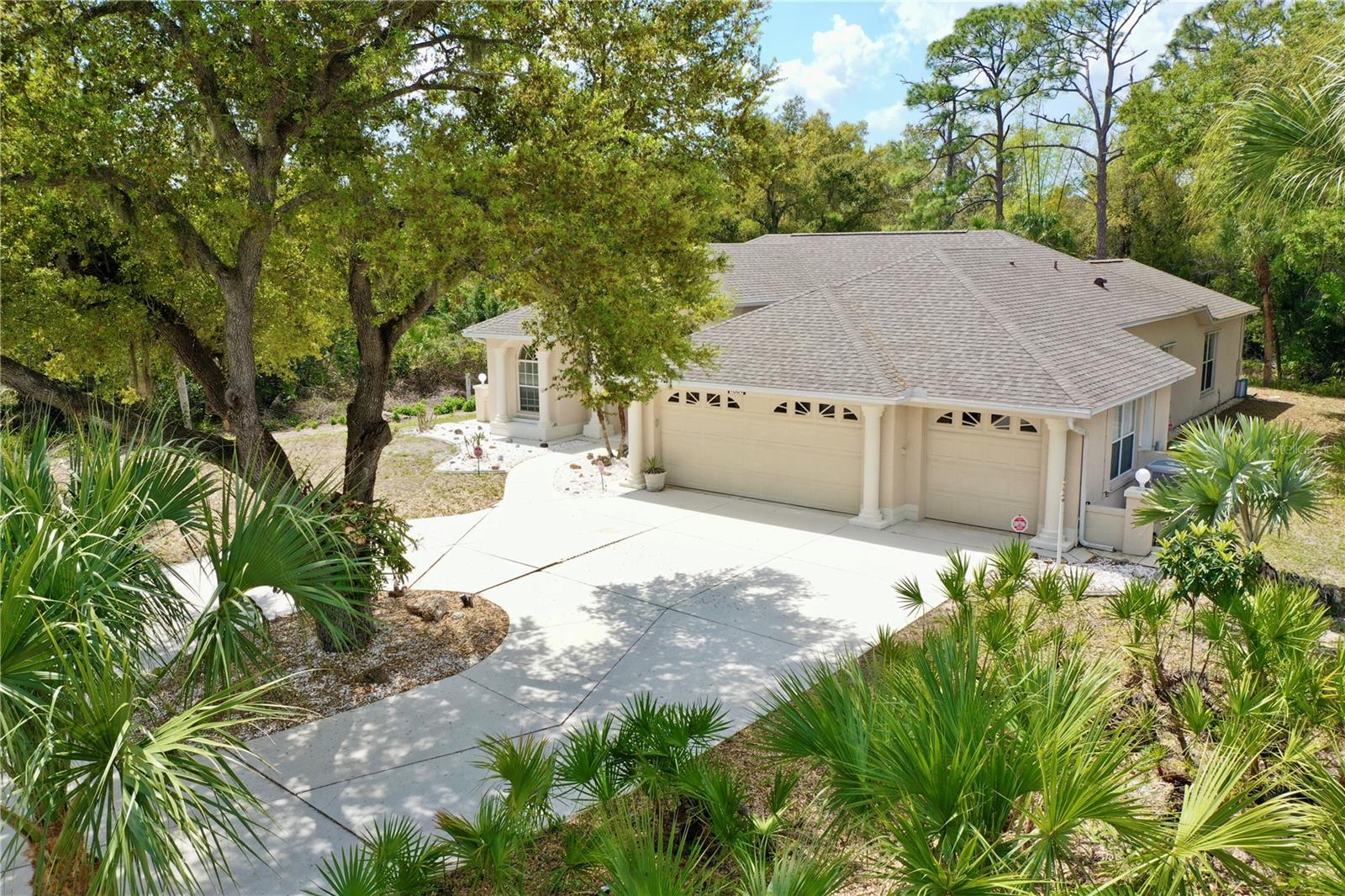 Image 63 of 76 For 1009 Beach Street