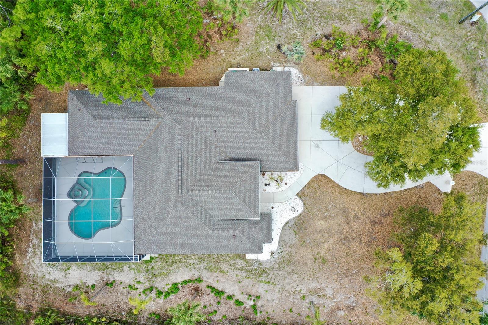 Image 74 of 76 For 1009 Beach Street