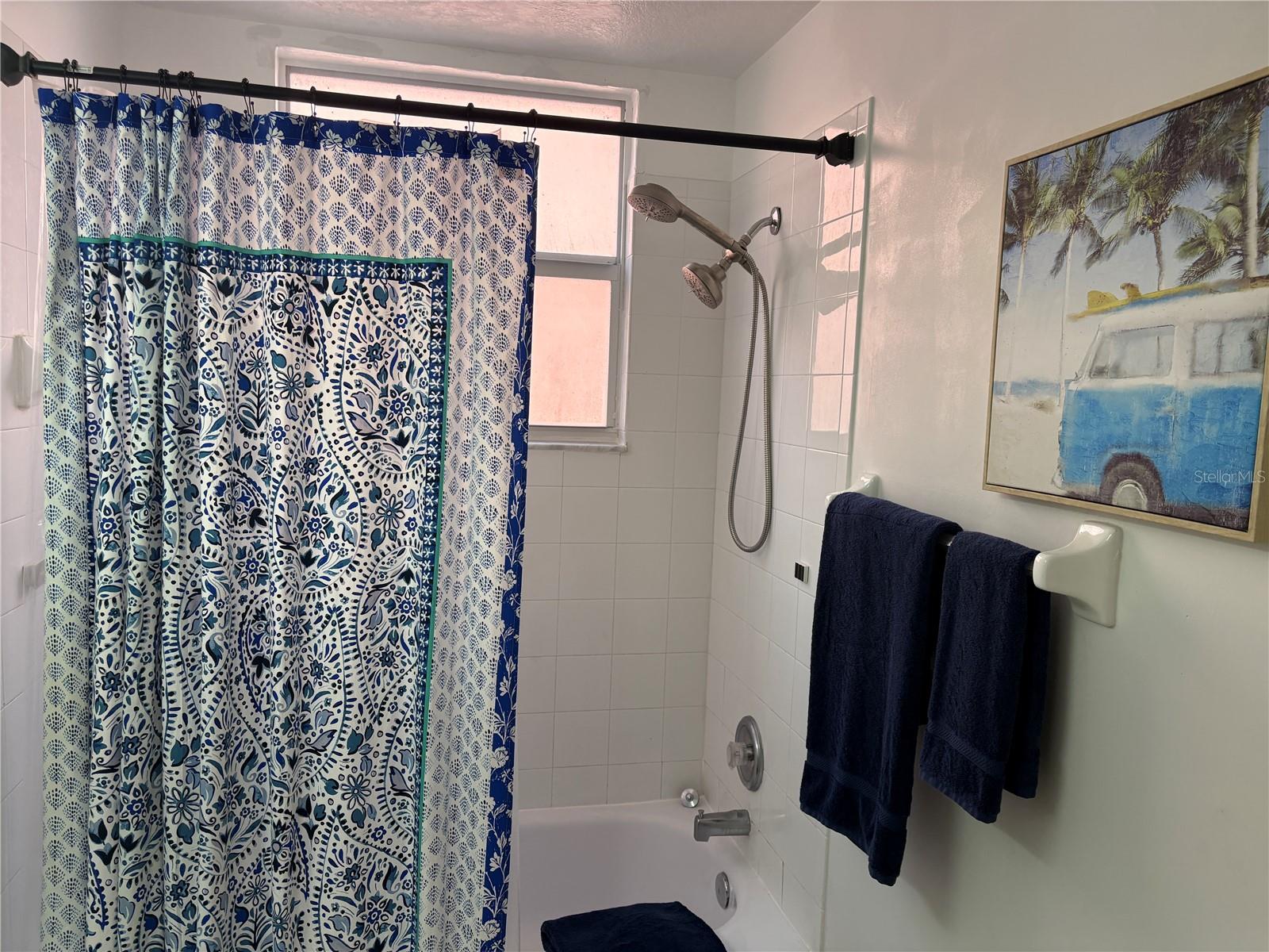 Image 25 of 41 For 2002 Bal Harbor Boulevard 312