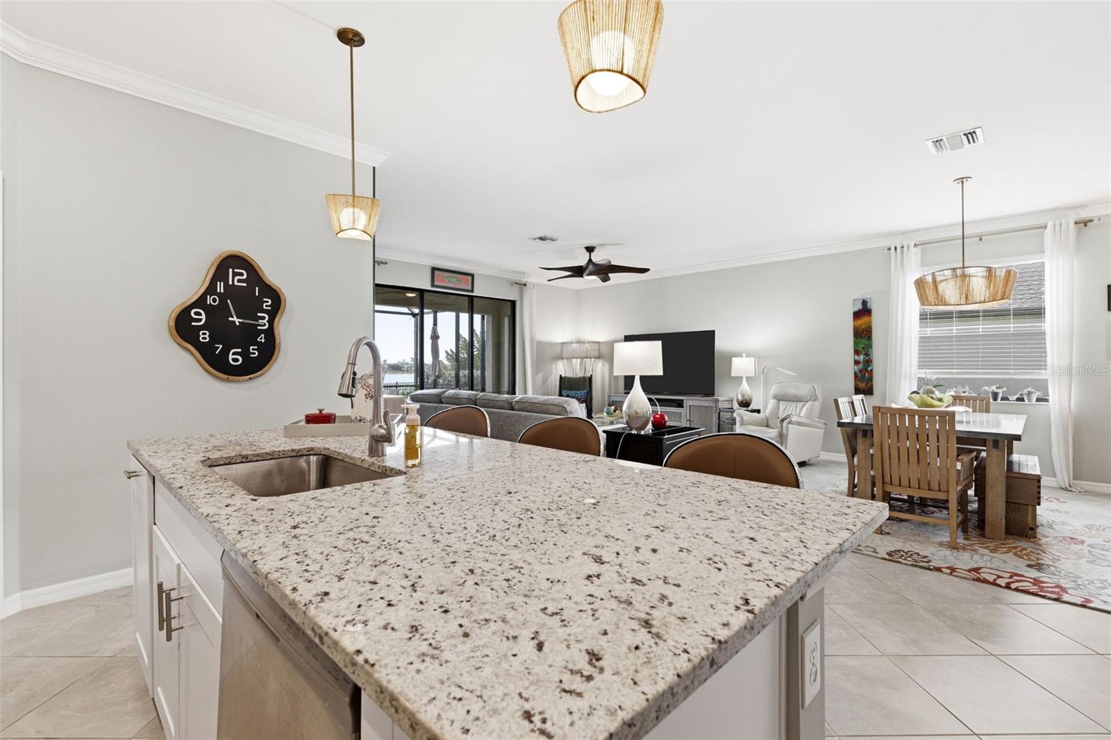 Image 18 of 47 For 1793 Saddlewood Circle