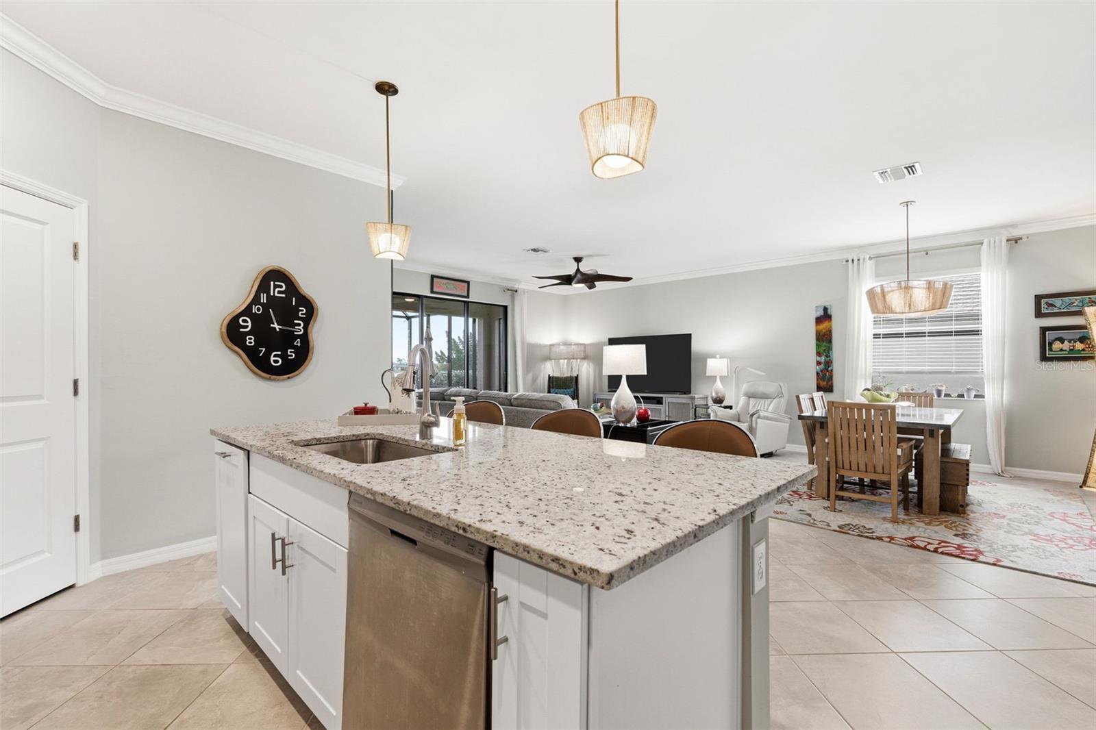 Image 19 of 47 For 1793 Saddlewood Circle