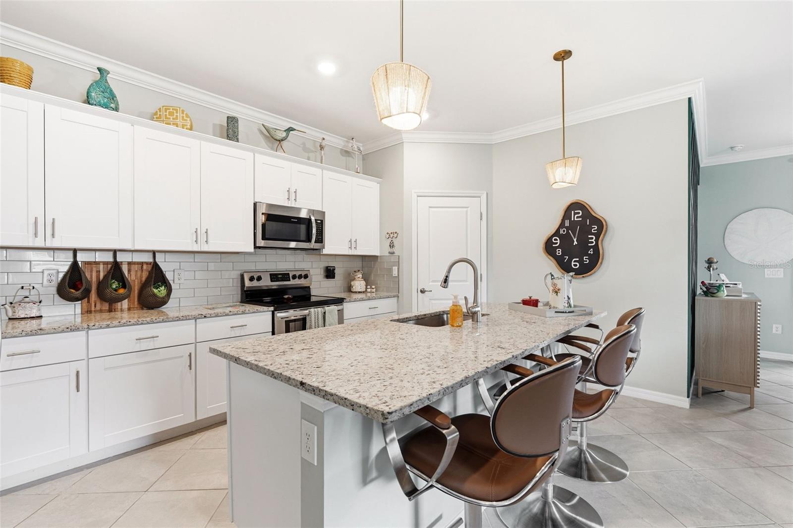 Image 6 of 47 For 1793 Saddlewood Circle