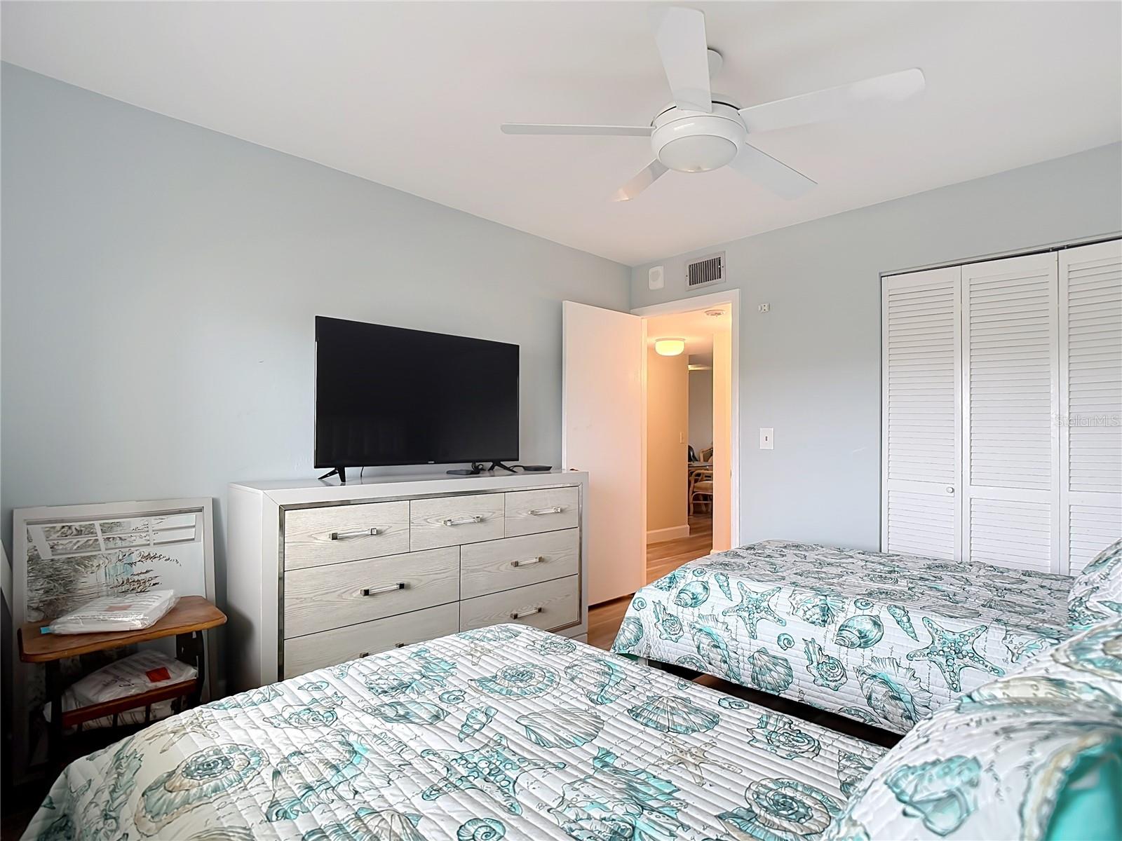 Image 12 of 46 For 7500 Estero Boulevard 302