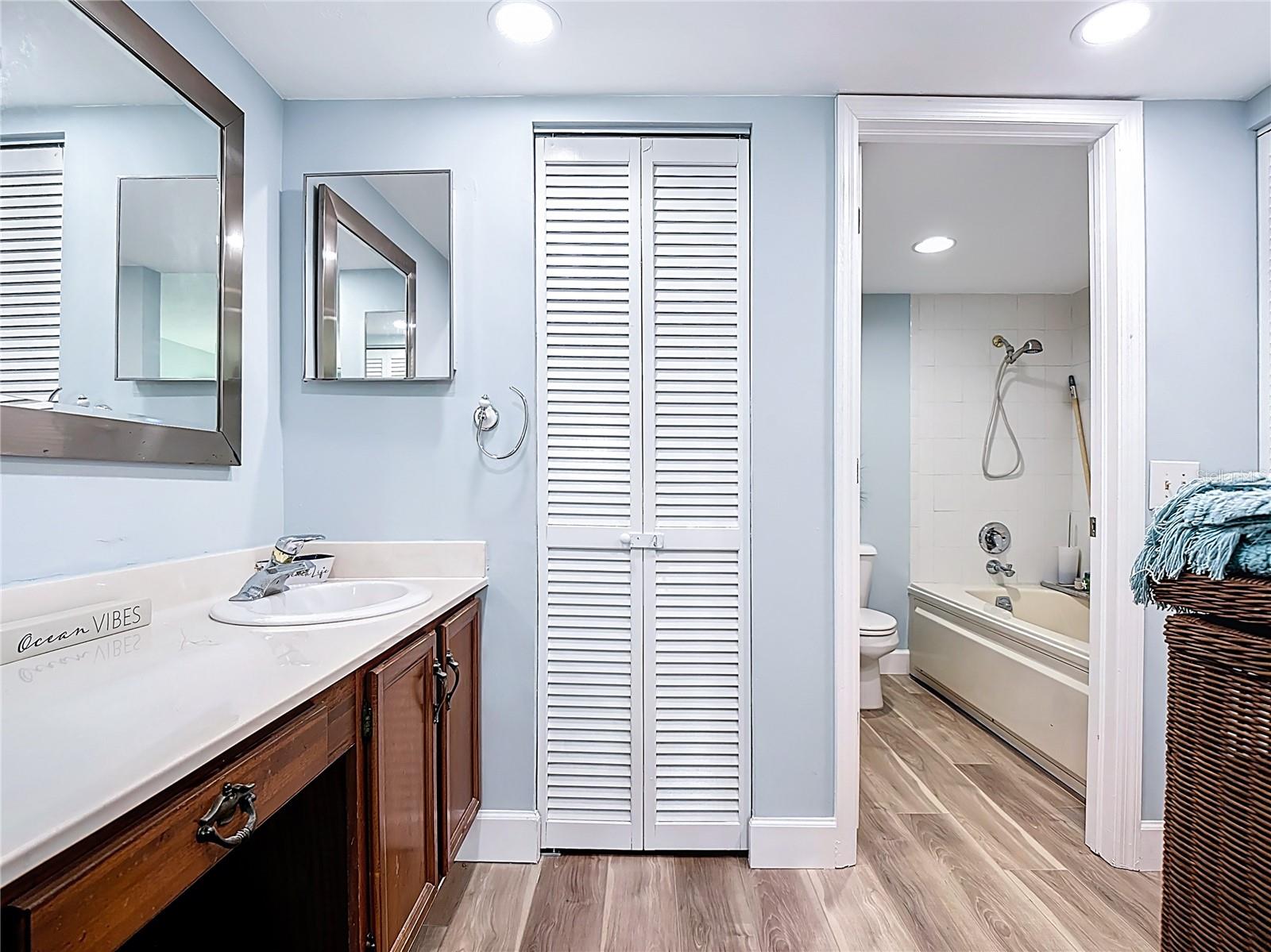 Image 27 of 46 For 7500 Estero Boulevard 302