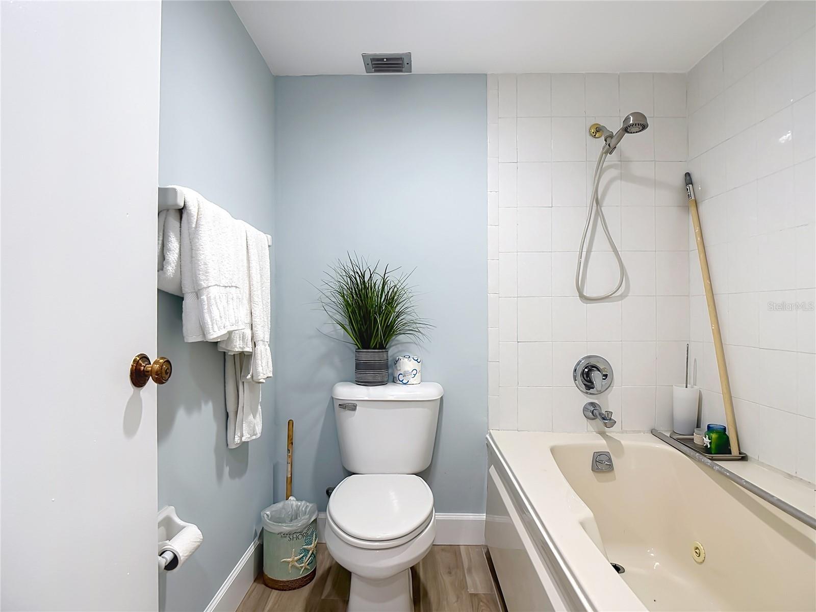 Image 30 of 46 For 7500 Estero Boulevard 302