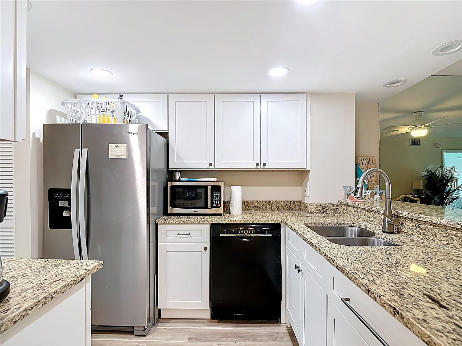 Image 32 of 46 For 7500 Estero Boulevard 302