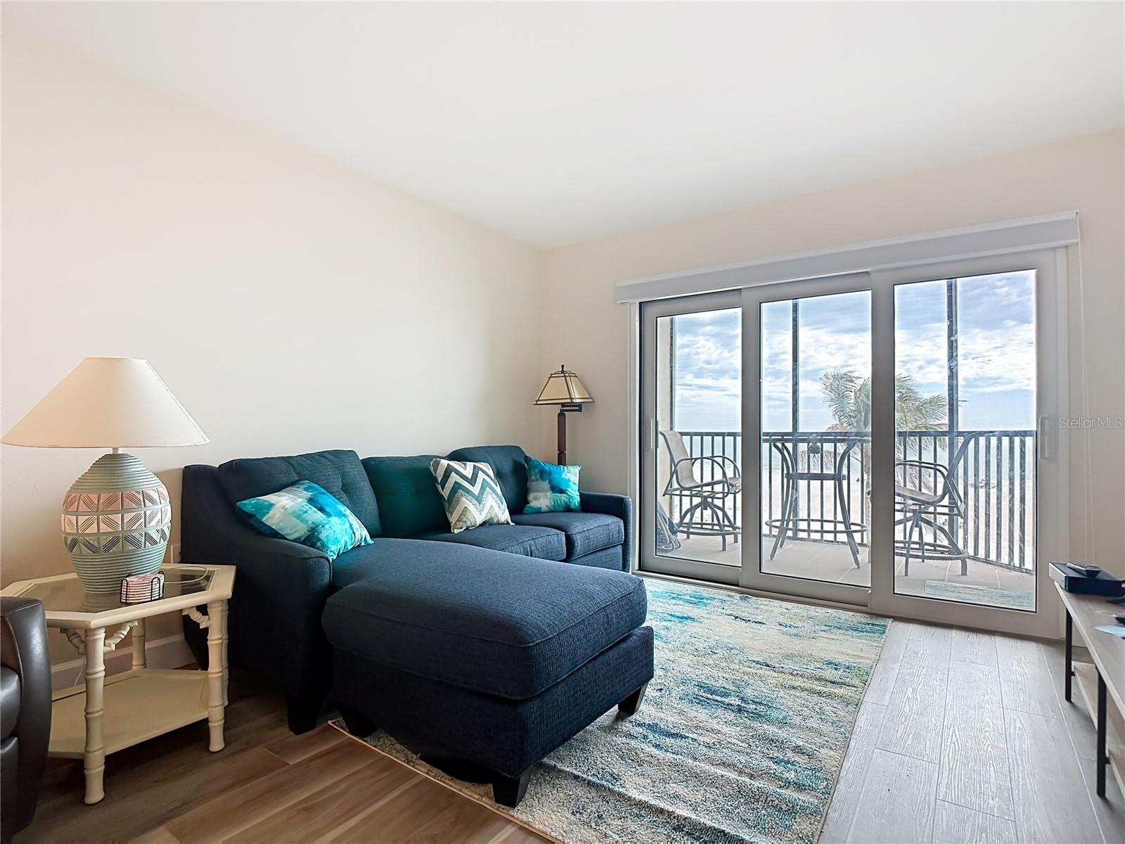 Image 5 of 46 For 7500 Estero Boulevard 302