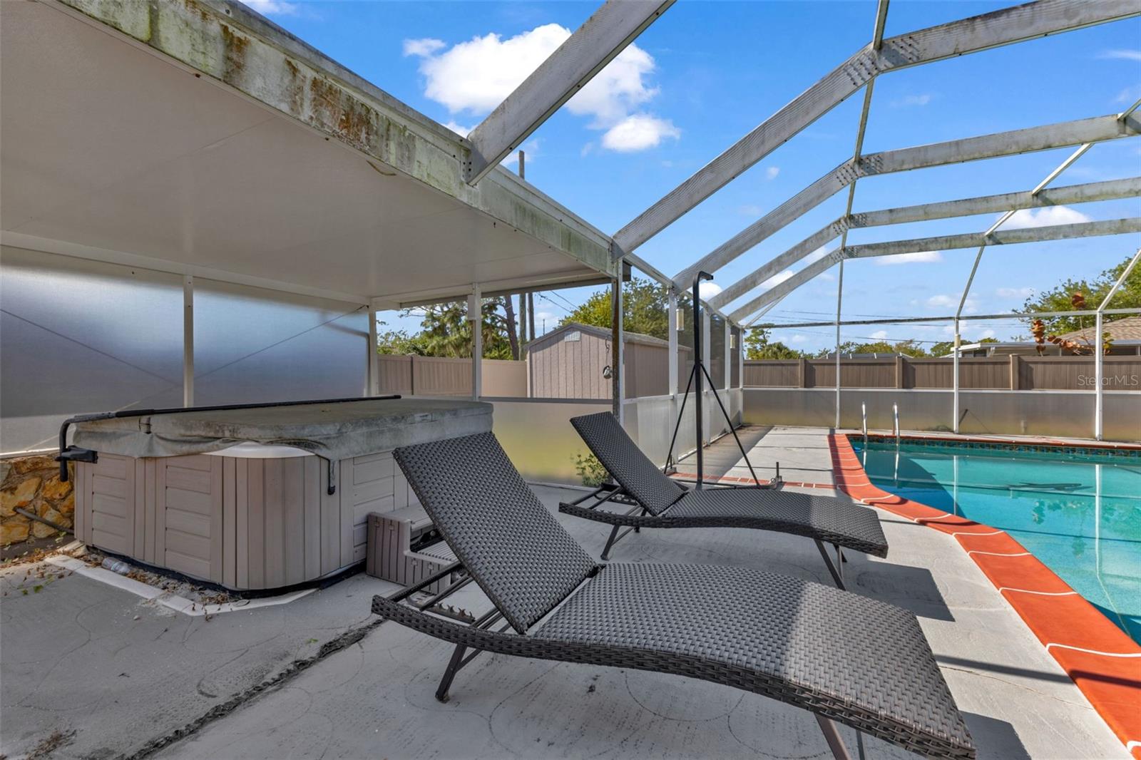 Image 32 of 40 For 923 Linnaen Terrace Nw