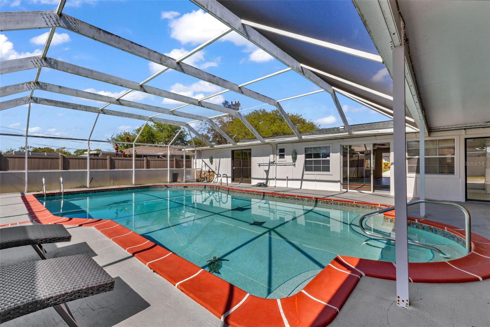 Image 33 of 40 For 923 Linnaen Terrace Nw