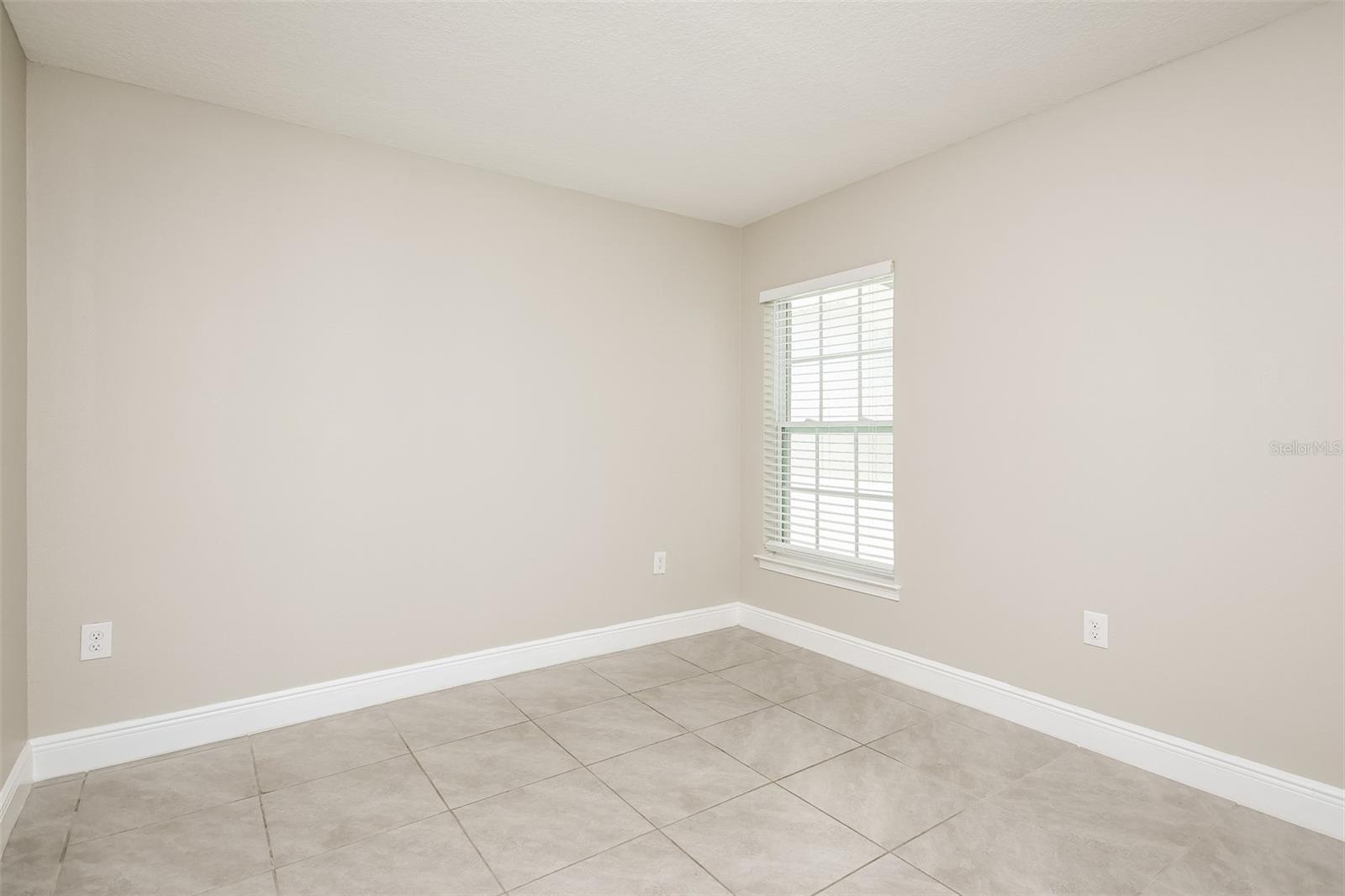 Image 11 of 15 For 429 Brookfield Drive