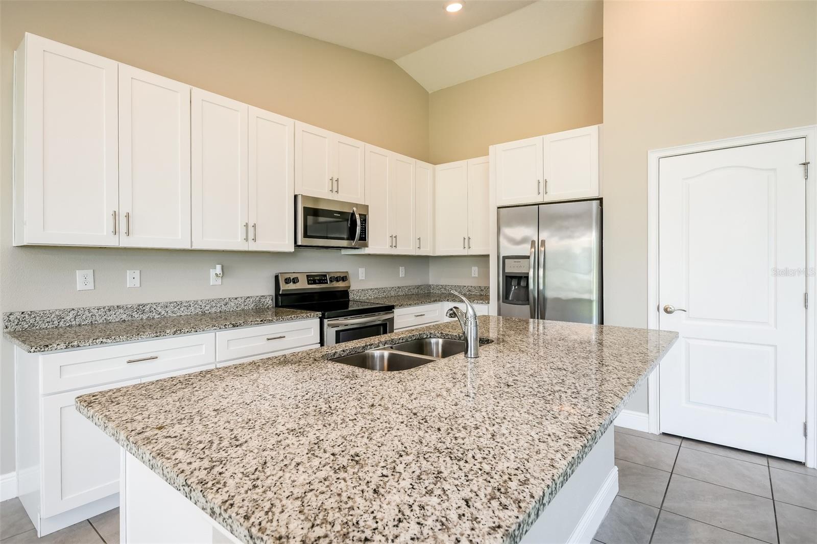 Image 6 of 15 For 429 Brookfield Drive