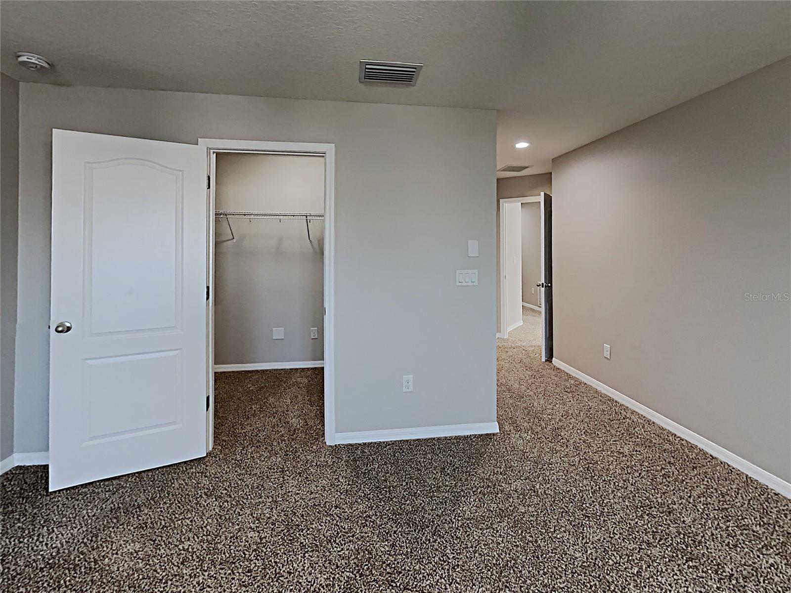 Image 19 of 23 For 7226 Lumber Port Drive