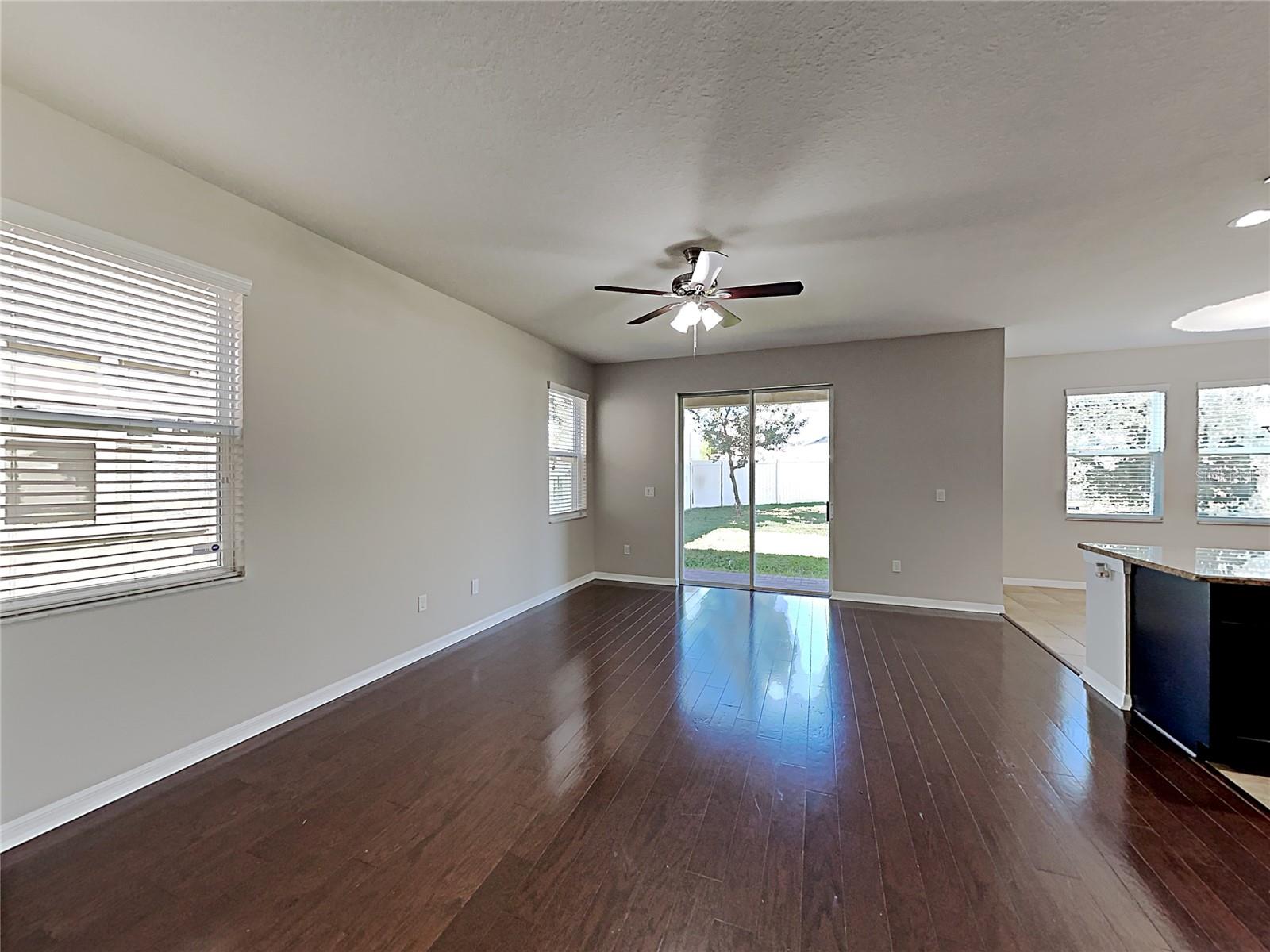 Image 3 of 23 For 7226 Lumber Port Drive