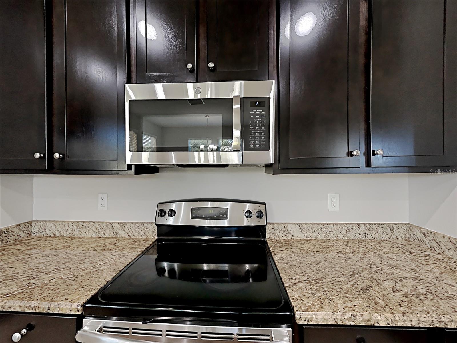 Image 6 of 23 For 7226 Lumber Port Drive