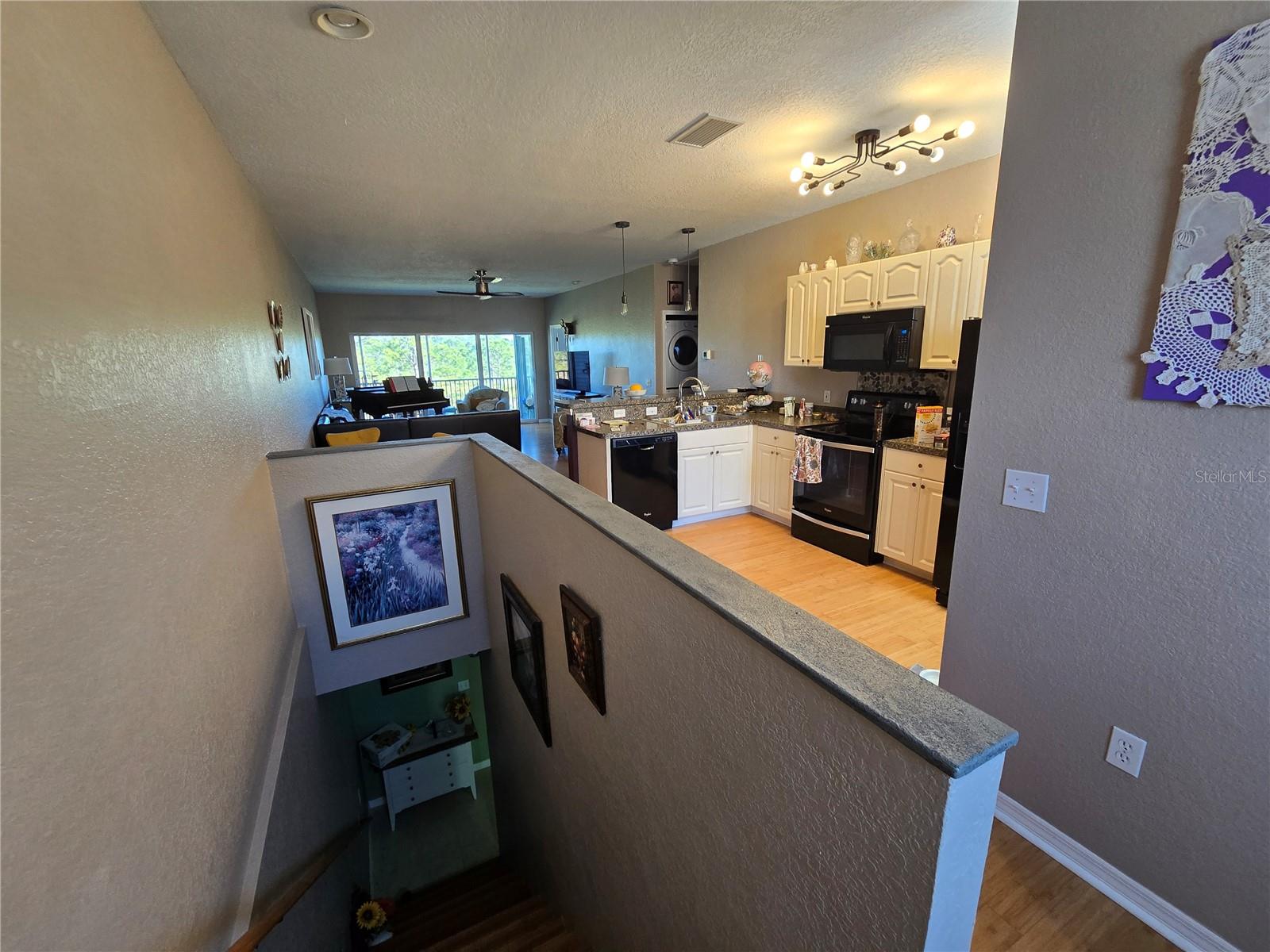 Image 10 of 32 For 3919 Cape Haze Drive 505