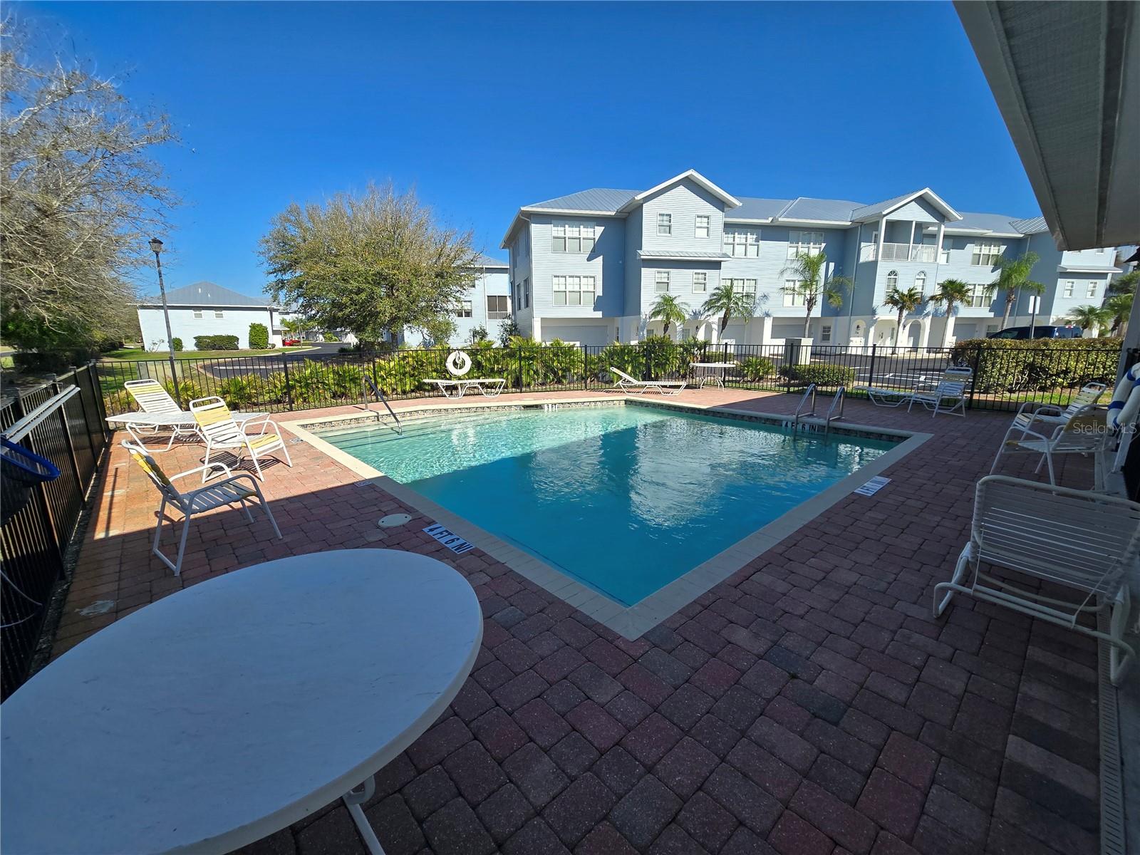 Image 3 of 32 For 3919 Cape Haze Drive 505