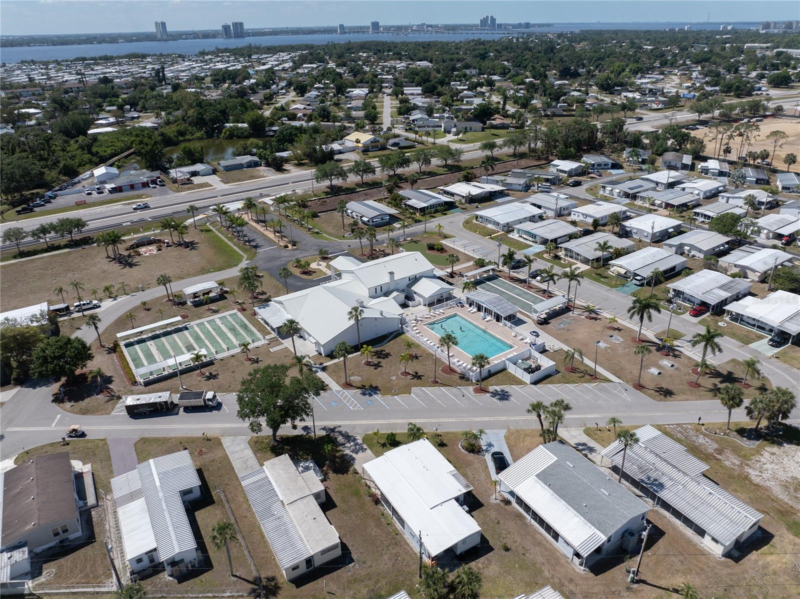 Image 34 of 43 For 203 Harvest Lane