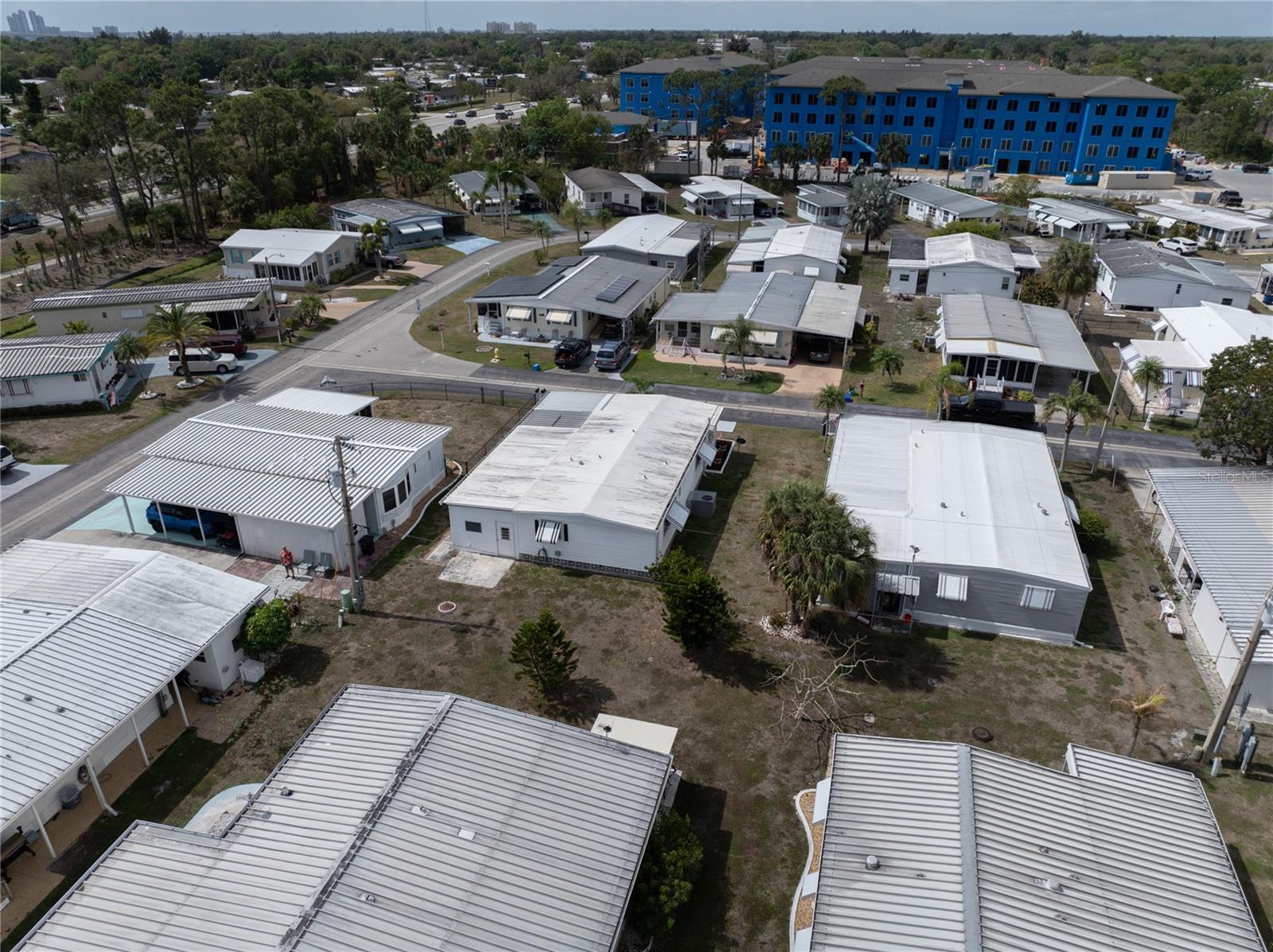 Image 37 of 43 For 203 Harvest Lane