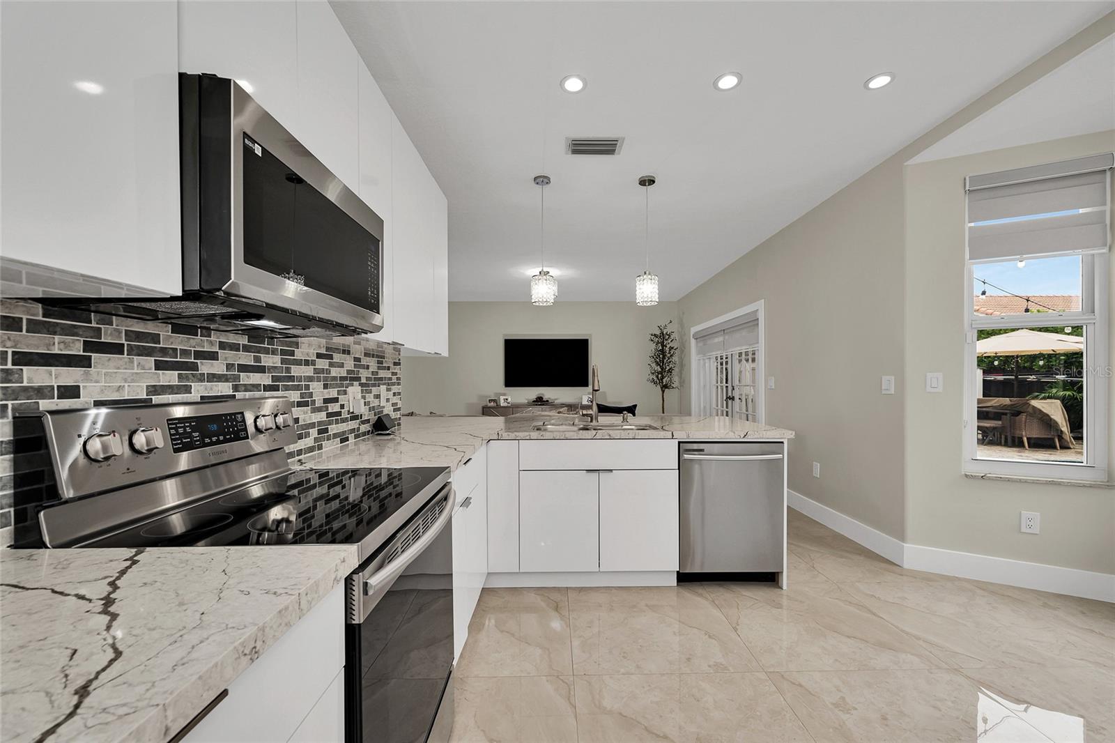 Image 11 of 23 For 1385 143rd Court