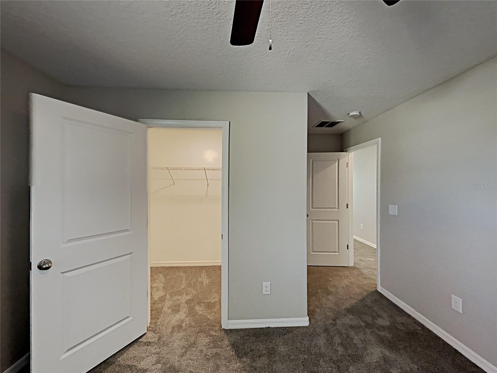 Image 13 of 51 For 15320 Broad Brush Drive