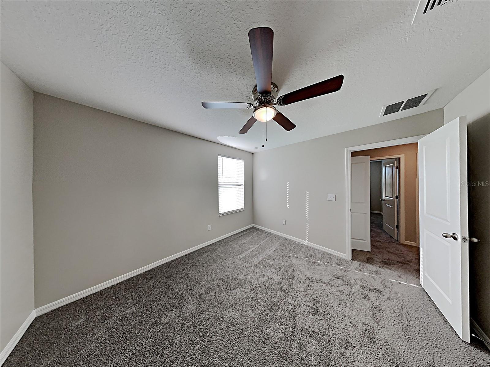 Image 16 of 51 For 15320 Broad Brush Drive