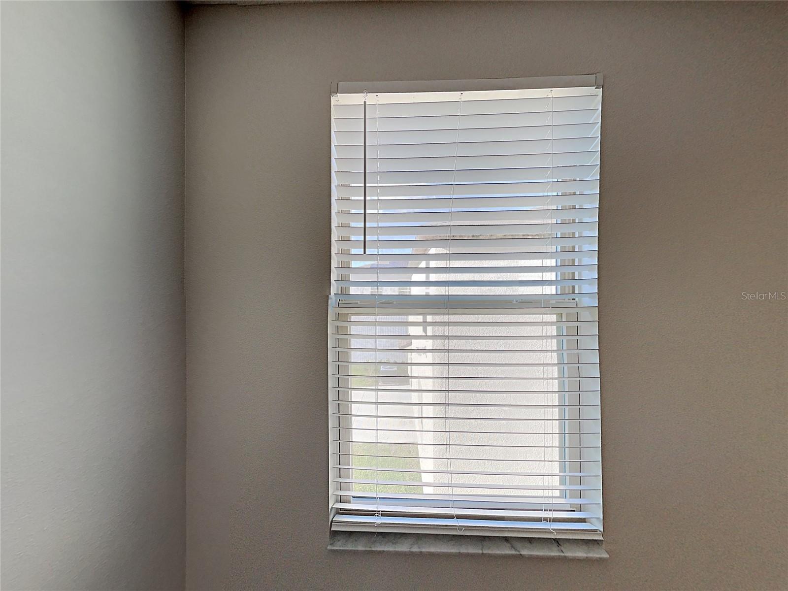 Image 21 of 51 For 15320 Broad Brush Drive